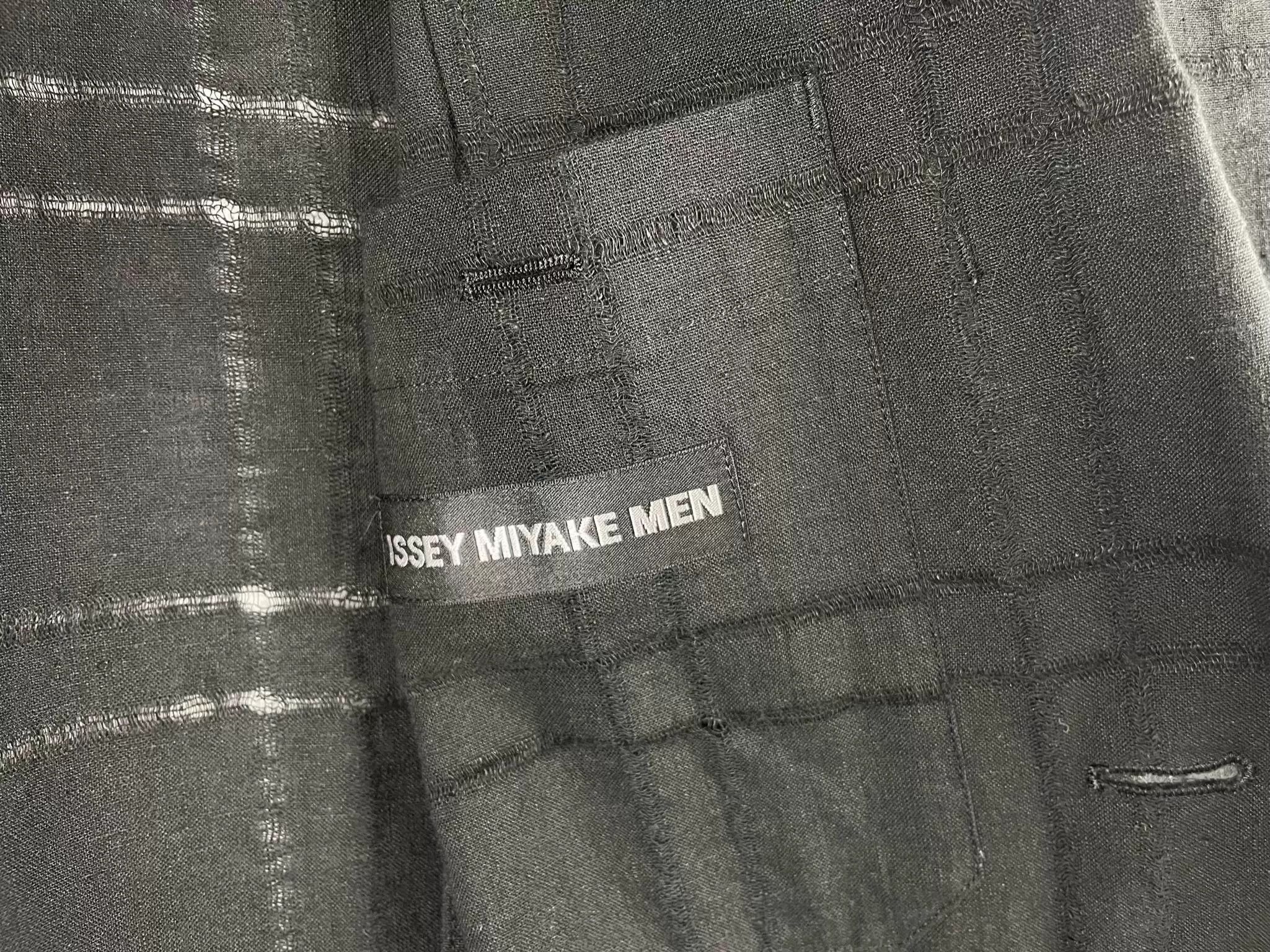 Issey Miyake Issey Miyake Plaid Structured Blazer Size US XL / EU 56 / 4 - 5 Thumbnail