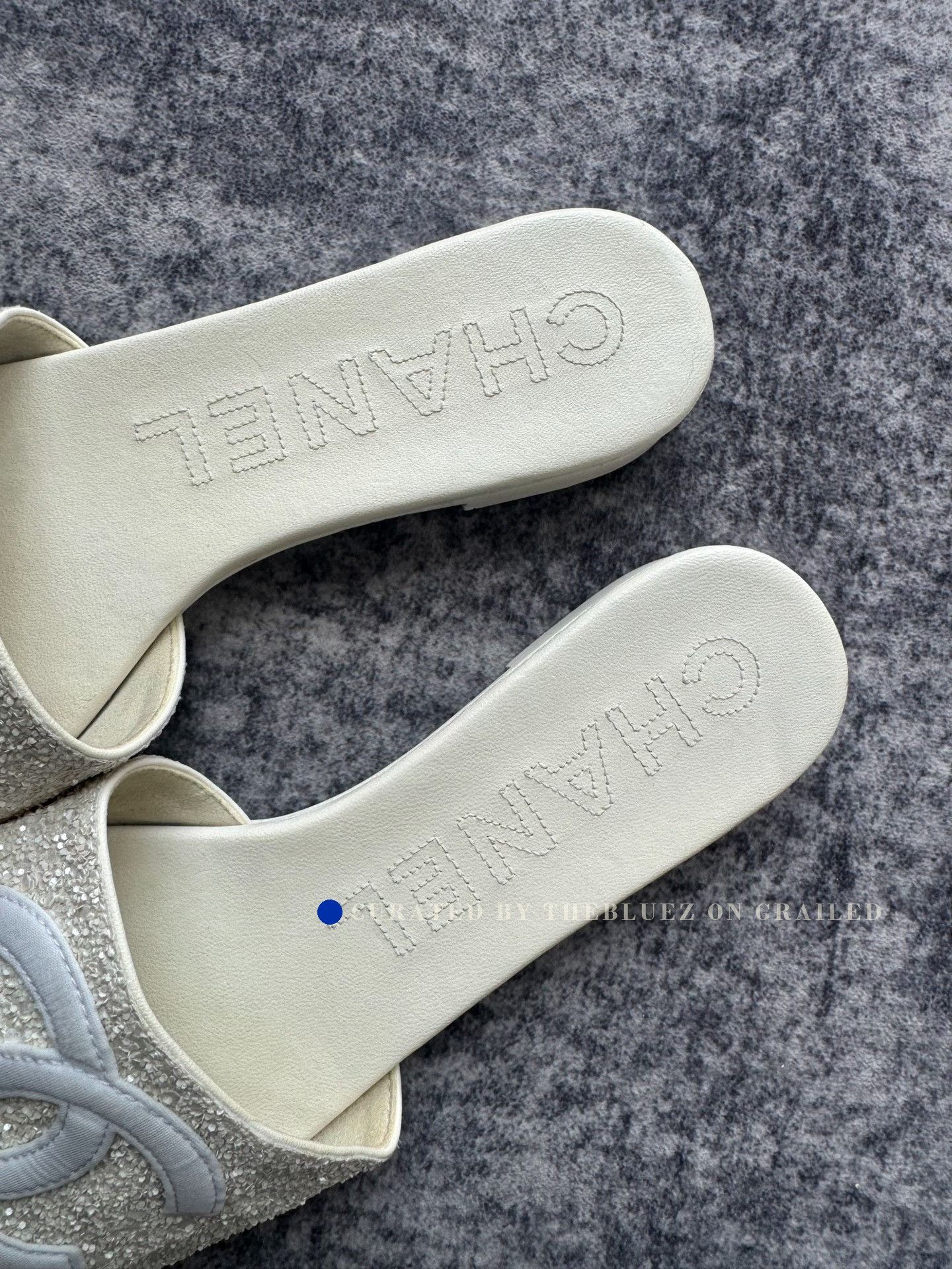 Chanel Chanel White Sequin Logo Slippers Size US 7 / IT 37 - 3 Thumbnail