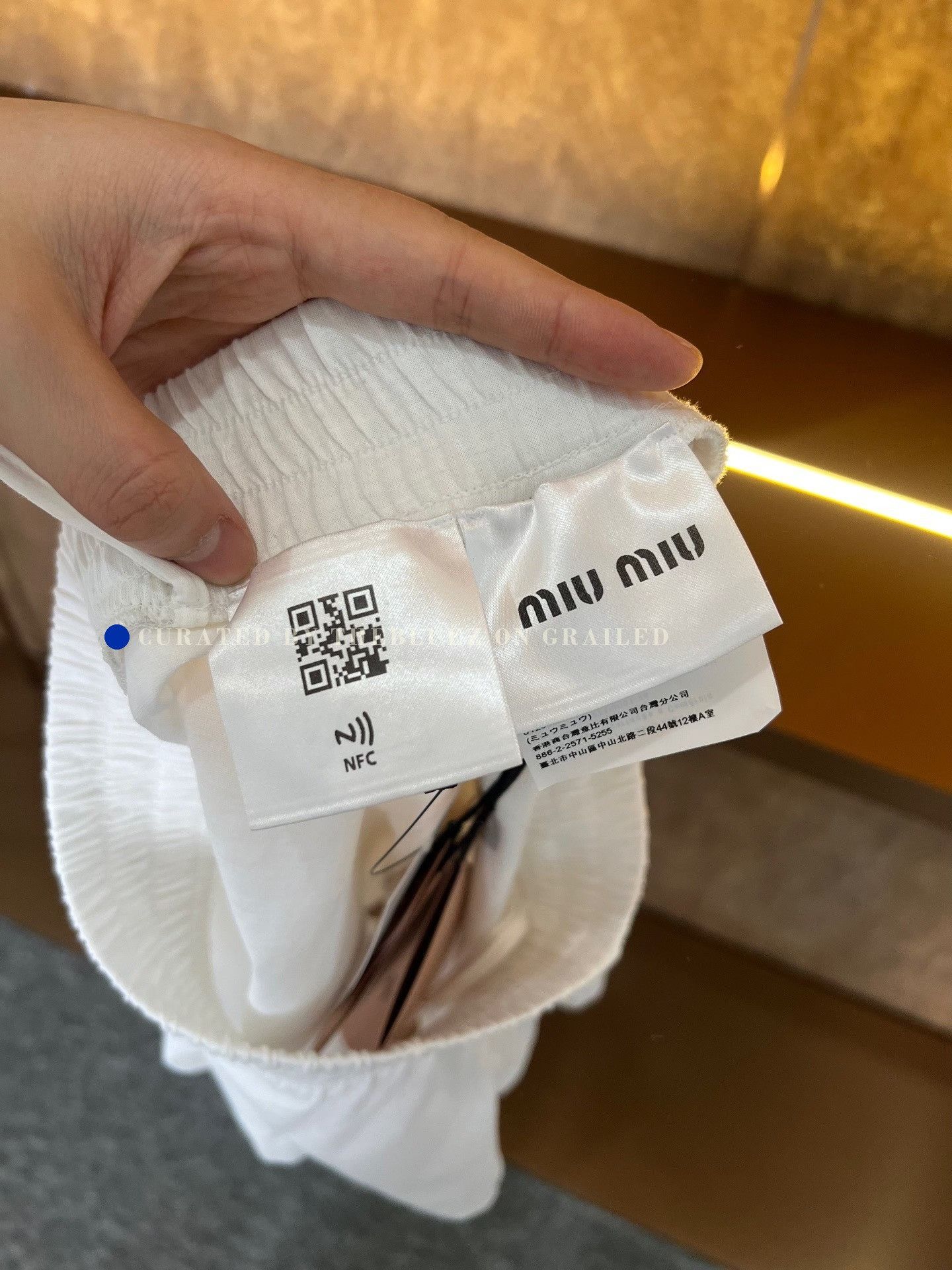 Miu Miu Miu Miu White Slogan Shorts Size 38" / US 16 / IT 52 - 5 Thumbnail