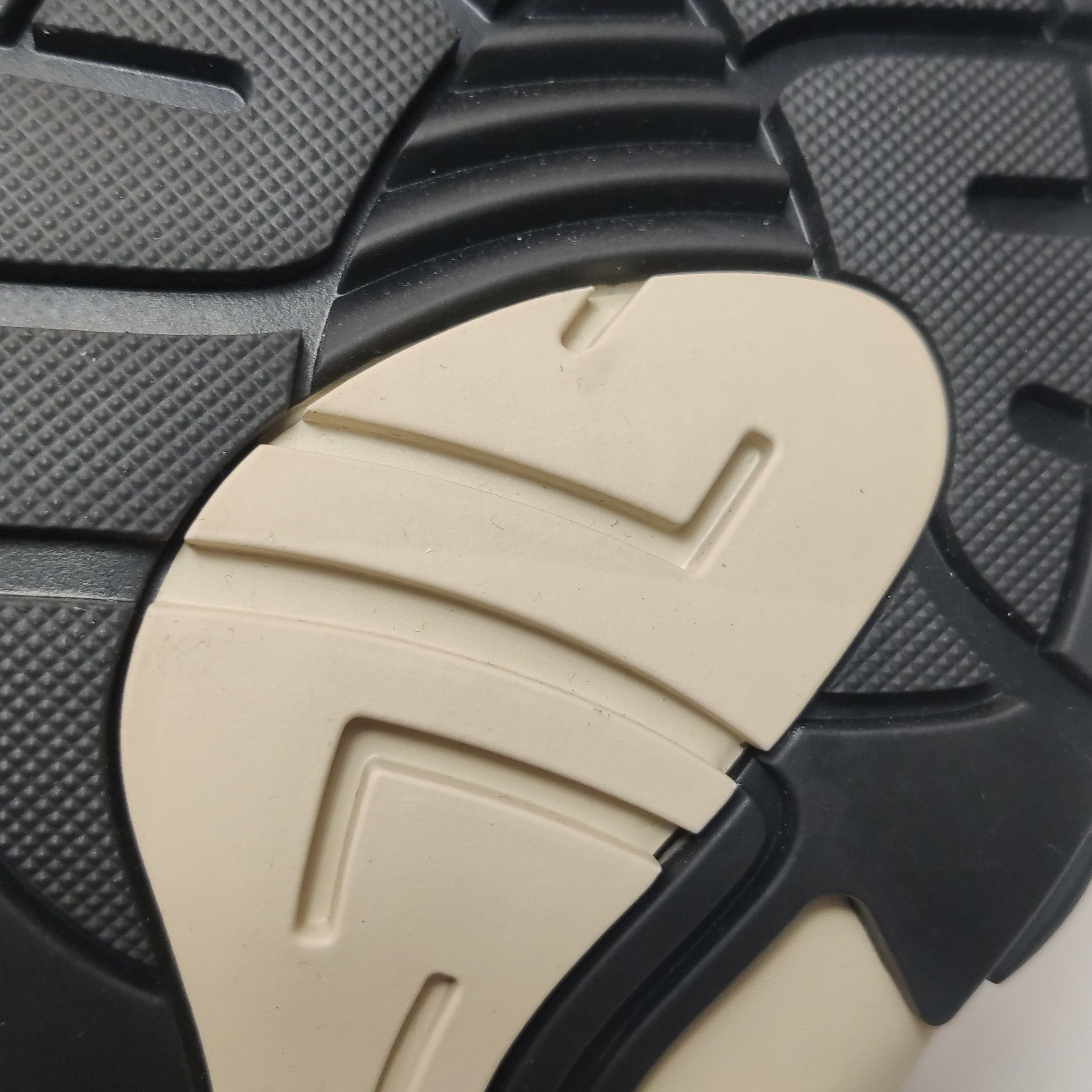 Versace Versace Men 8 Lowtop Sneakers Size US 8 / EU 41 - 11 Thumbnail