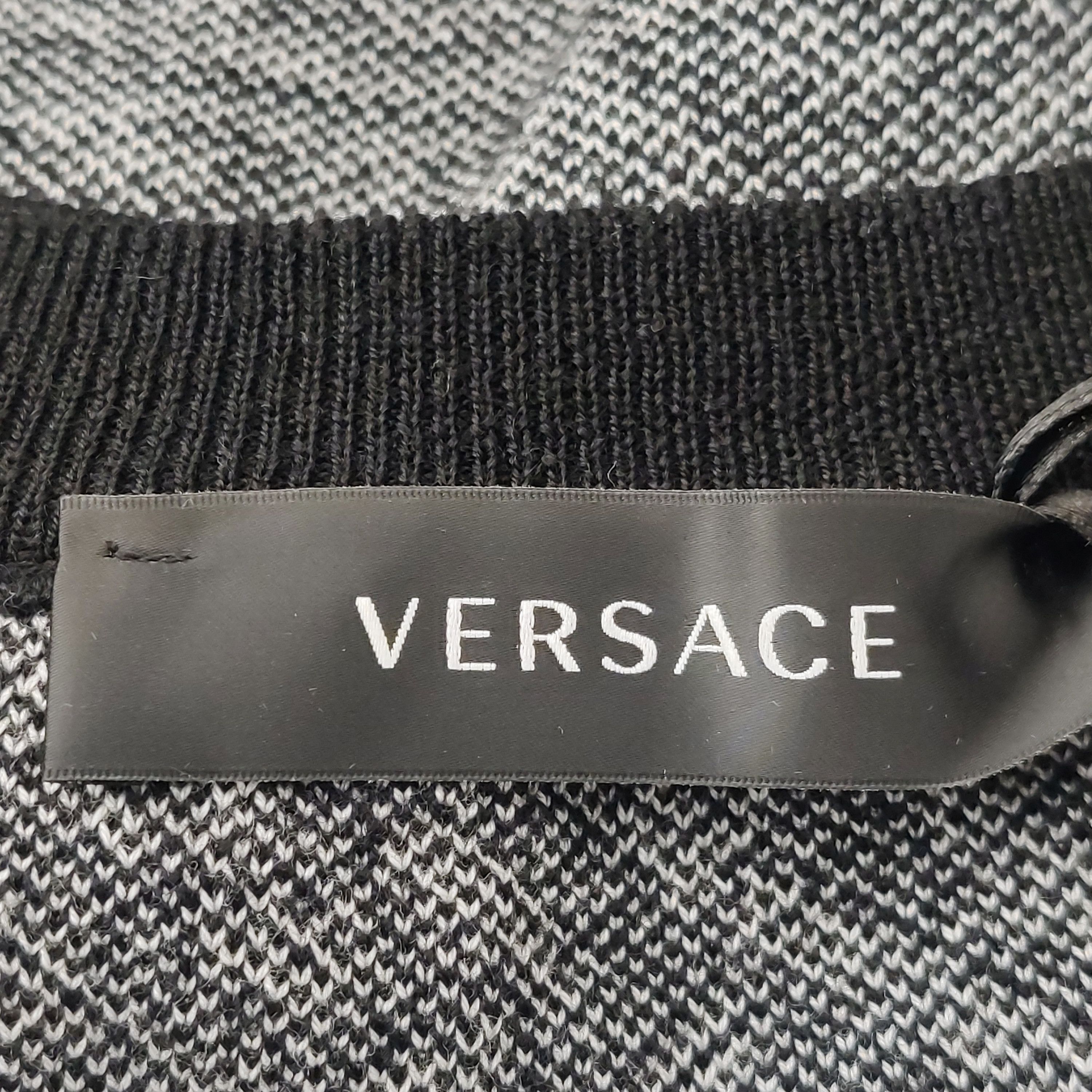 Versace Versace Men m Sweaters Knitwear Size US M / EU 48-50 / 2 - 5 Thumbnail