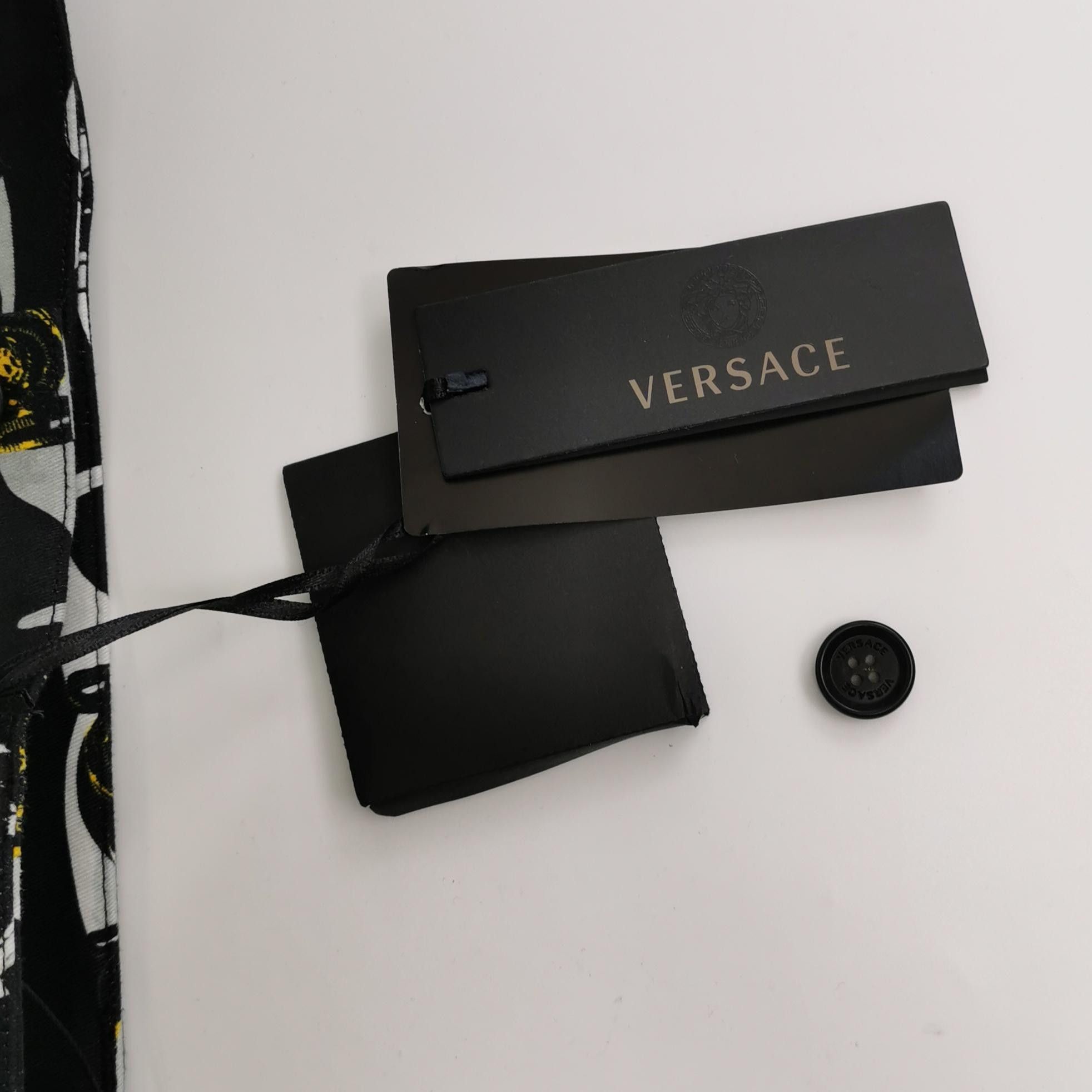 Versace Versace Men 28 Shorts Size US 28 / EU 44 - 4 Thumbnail