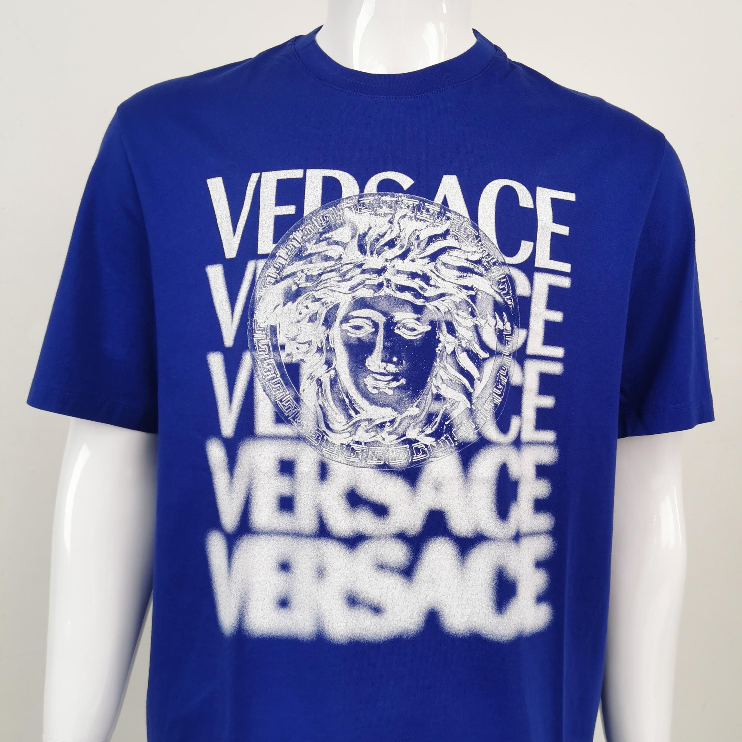 Versace Versace Men m Short Sleeve Shirts Size US M / EU 48-50 / 2 - 3 Thumbnail