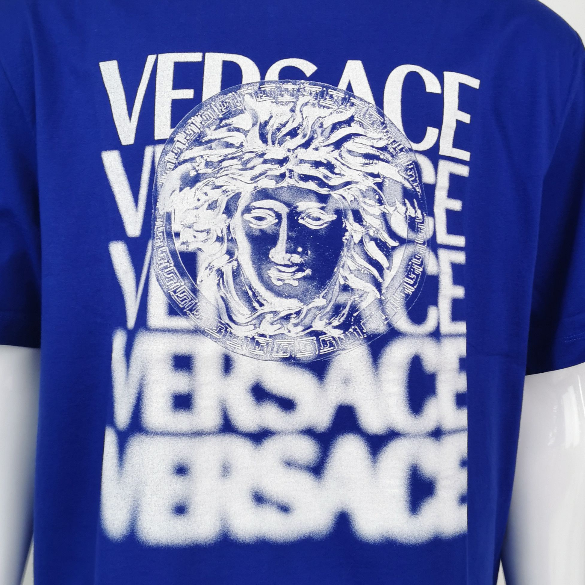 Versace Versace Men xl Short Sleeve Shirts Size US XL / EU 56 / 4 - 3 Thumbnail