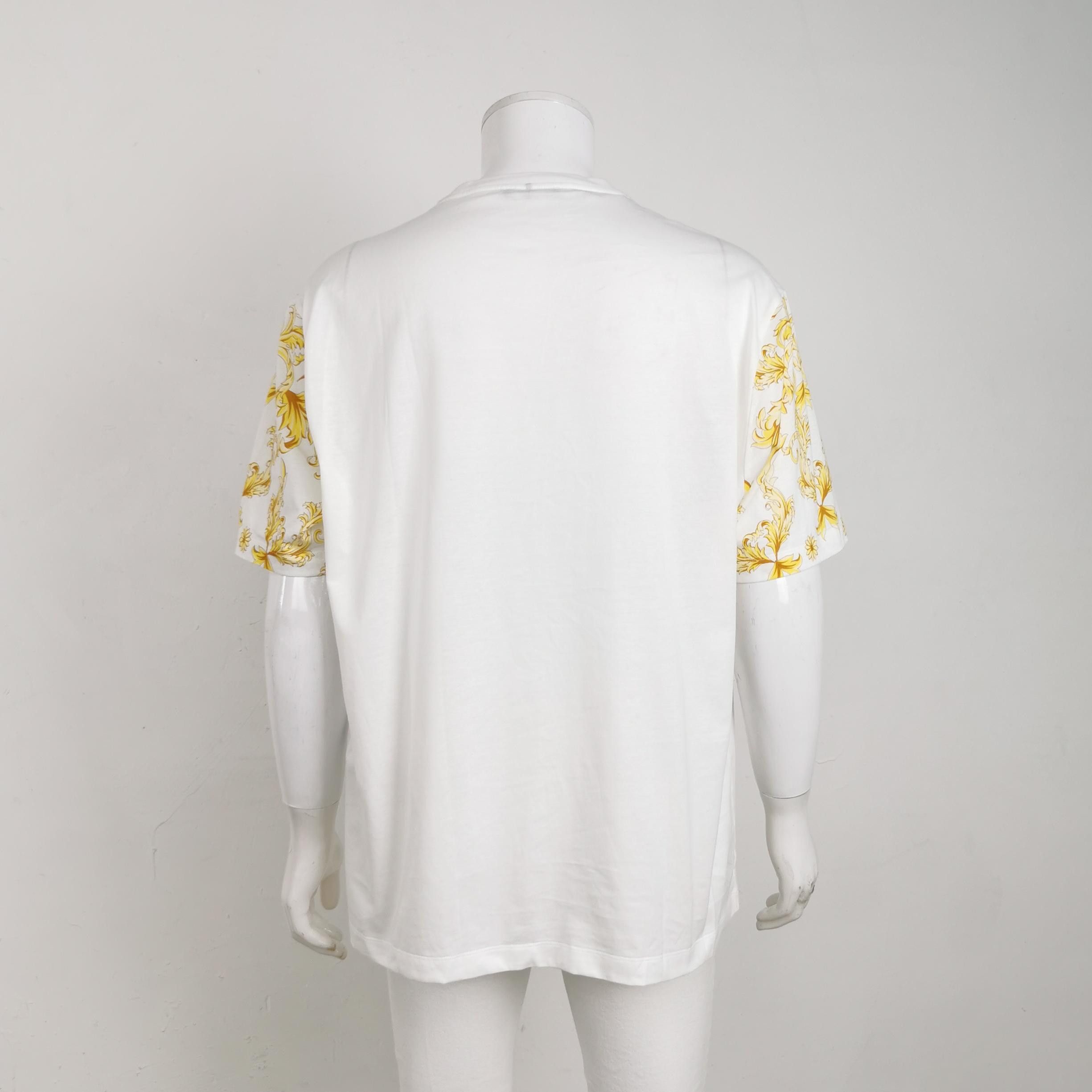Versace Versace Men xxl Short Sleeve Shirts Size US XXL / EU 58 / 5 - 2 Thumbnail
