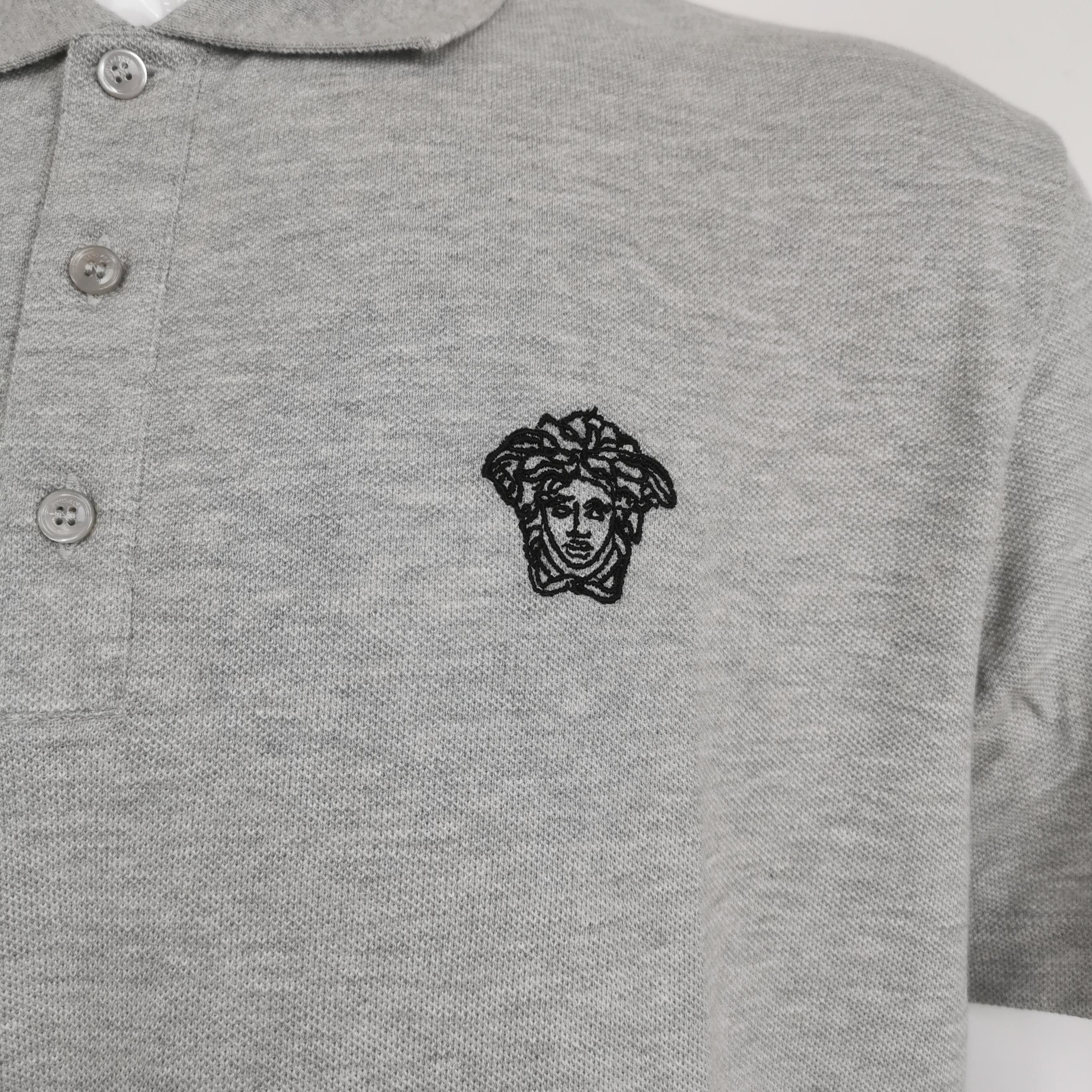 Versace Versace Men xxl Short Sleeve Shirts Size US XXL / EU 58 / 5 - 3 Thumbnail
