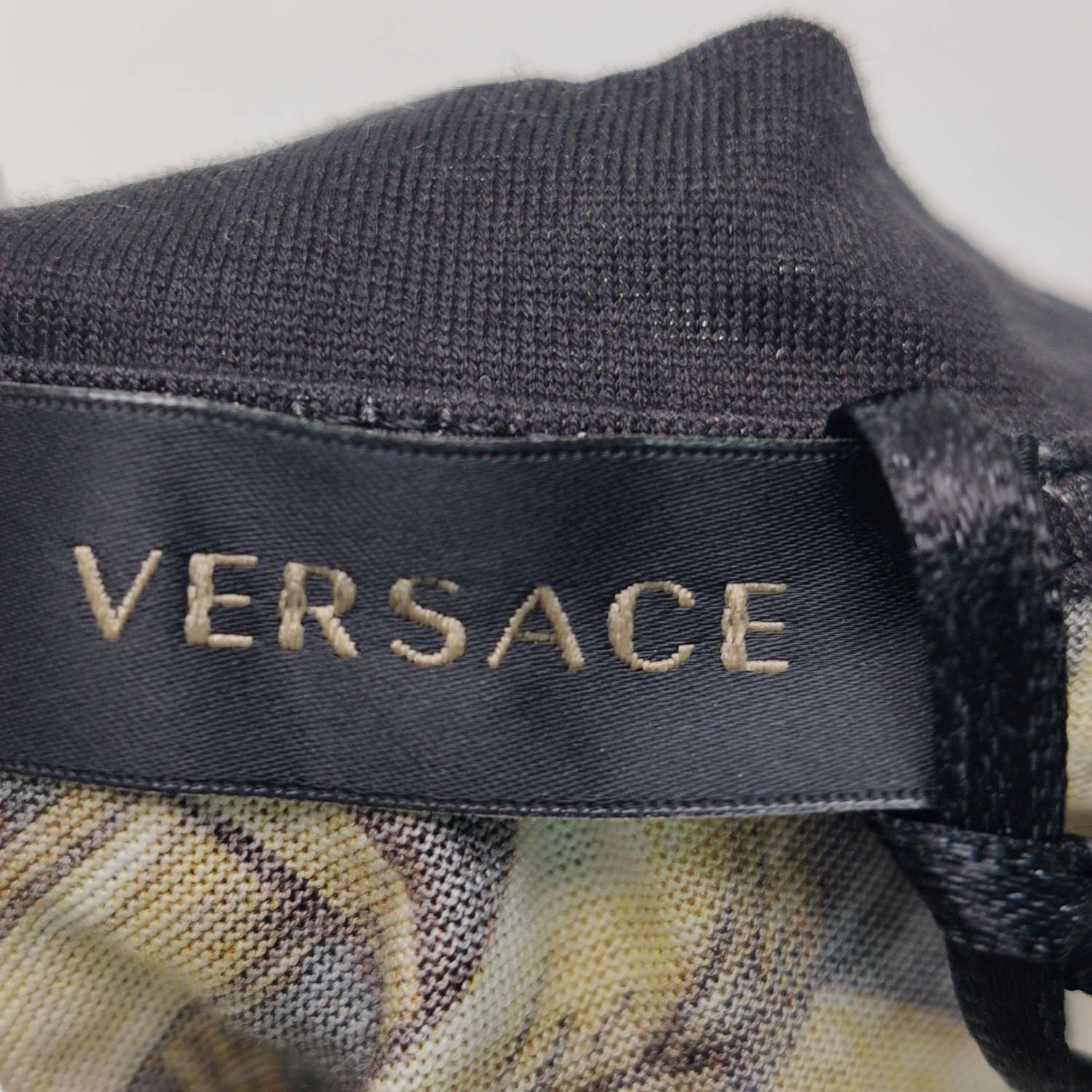 Versace Versace Men m Short Sleeve Shirts Size US M / EU 48-50 / 2 - 5 Thumbnail