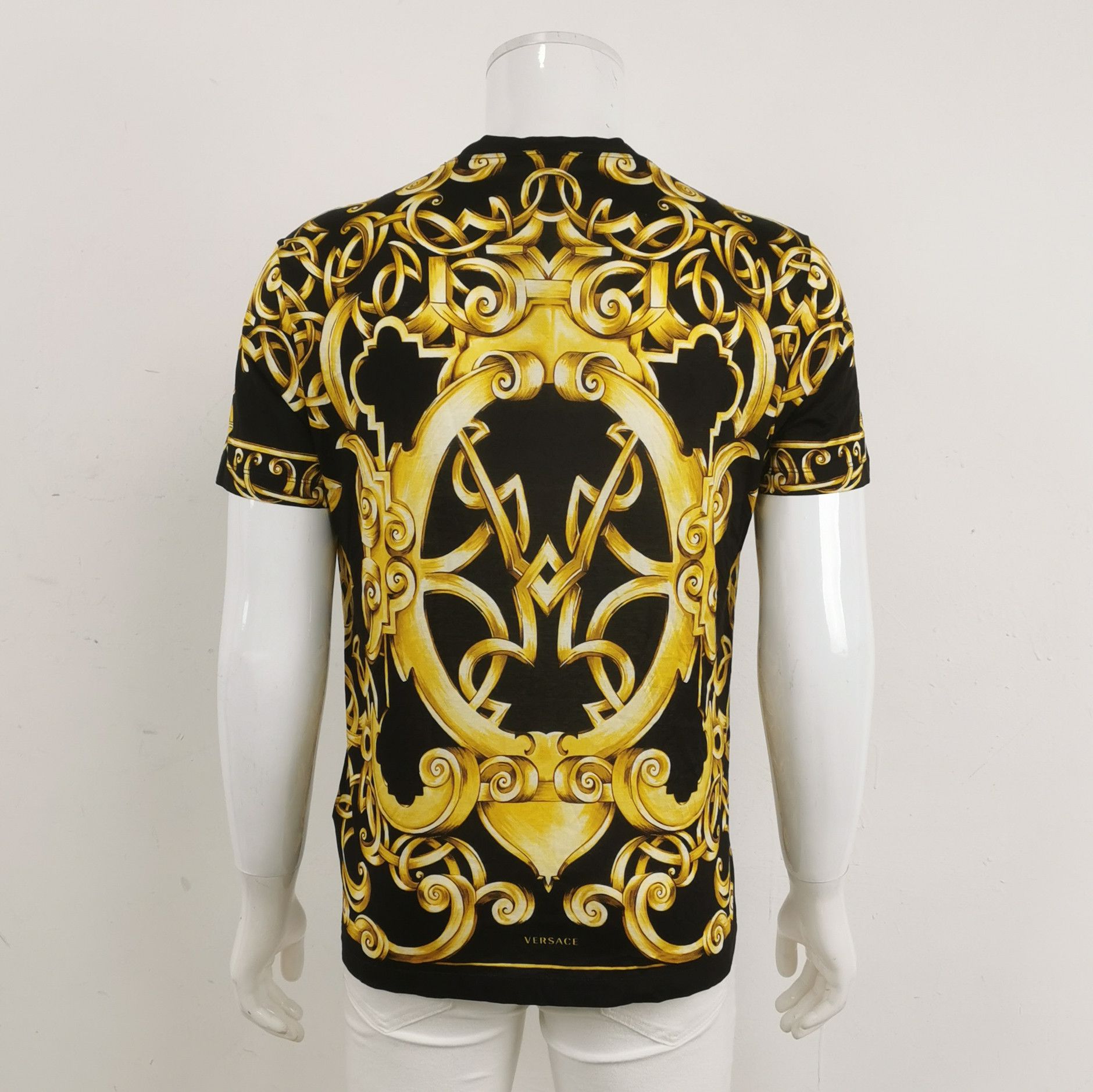 Versace Versace Men m Short Sleeve Shirts Size US M / EU 48-50 / 2 - 2 Thumbnail