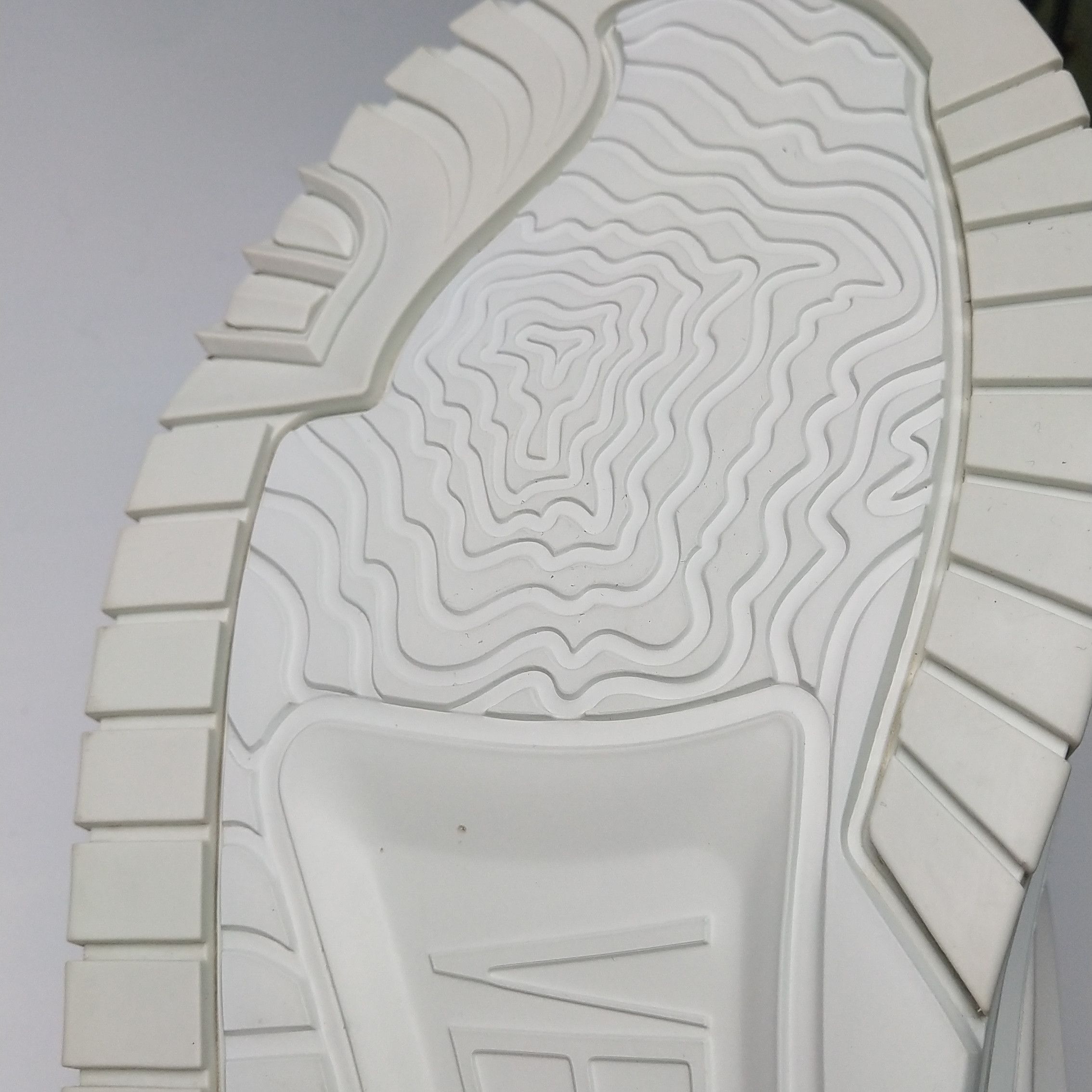 Versace Versace Men 11 Lowtop Sneakers Size US 11 / EU 44 - 10 Thumbnail