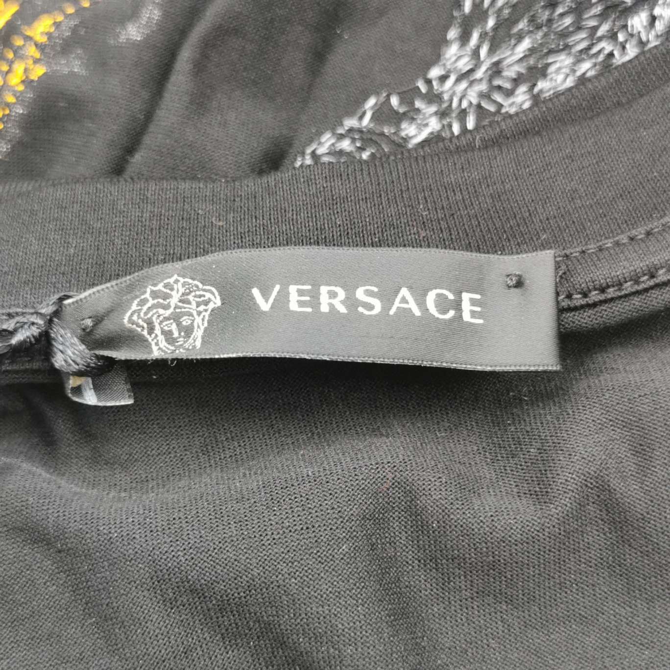 Versace Versace Men m Short Sleeve Shirts Size US M / EU 48-50 / 2 - 5 Thumbnail
