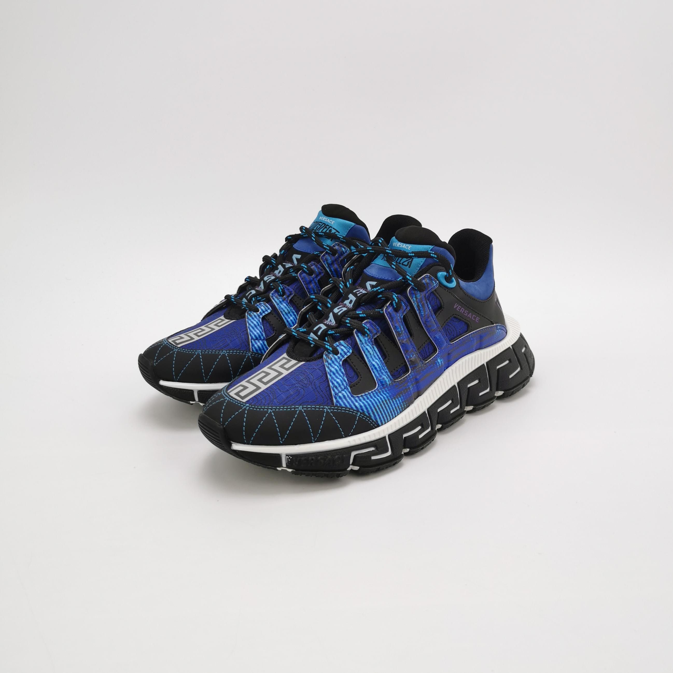 Versace Versace Men 6 Lowtop Sneakers Size US 6 / EU 39 - 2 Thumbnail