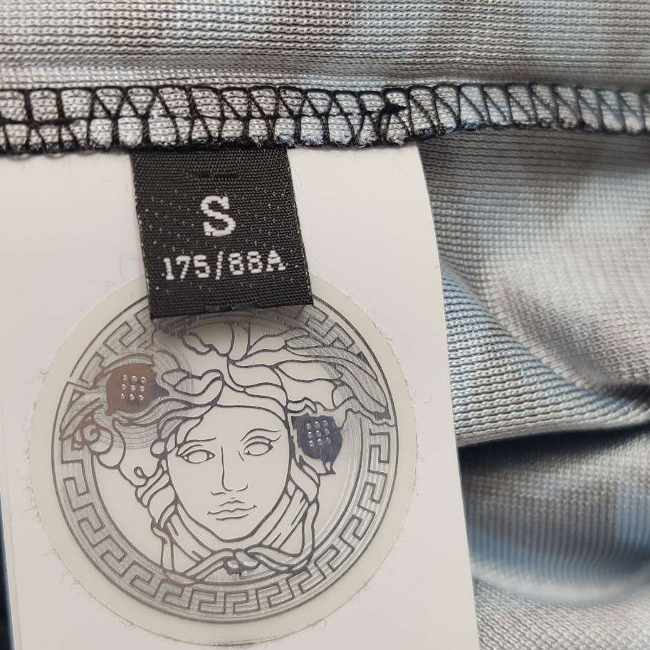 Versace Versace Men s Short Sleeve Shirts Size US S / EU 44-46 / 1 - 6 Thumbnail