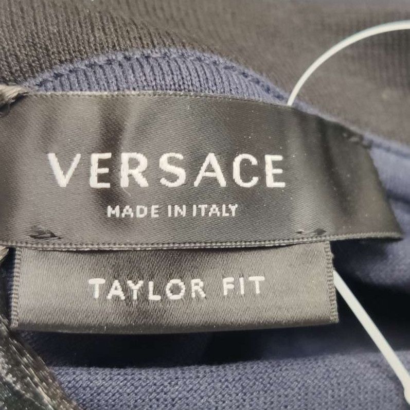 Versace Versace Men s Short Sleeve Shirts Size US S / EU 44-46 / 1 - 5 Thumbnail