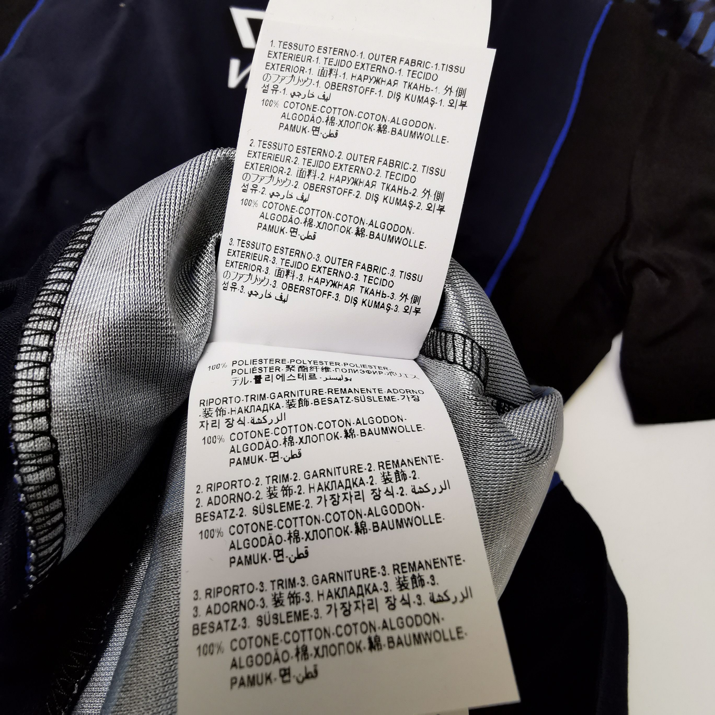 Versace Versace Men s Short Sleeve Shirts Size US S / EU 44-46 / 1 - 7 Thumbnail