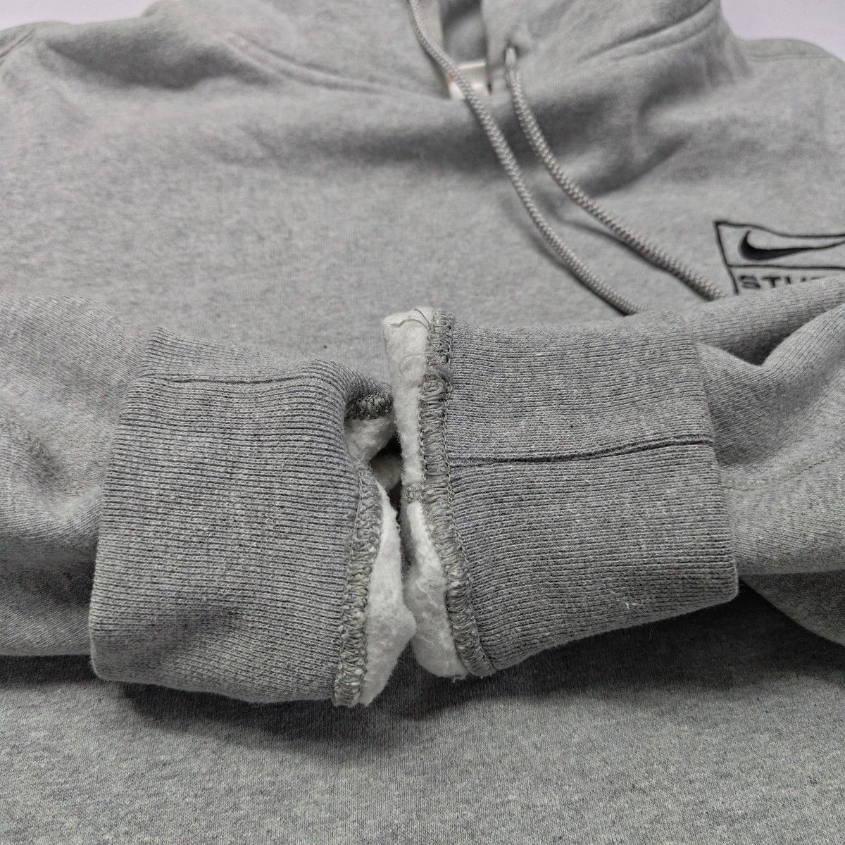 Nike Nike x Stussy Logo Embroidered Hoodie Gray Size L Size US L / EU 52-54 / 3 - 17 Thumbnail