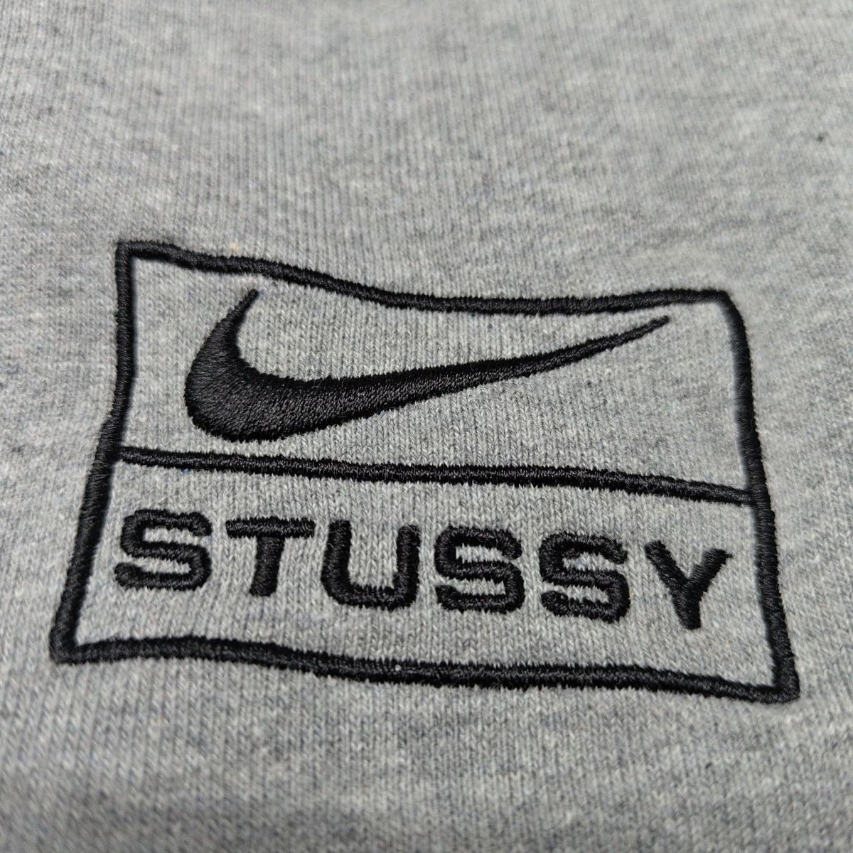 Nike Nike x Stussy Logo Embroidered Hoodie Gray Size L Size US L / EU 52-54 / 3 - 4 Thumbnail