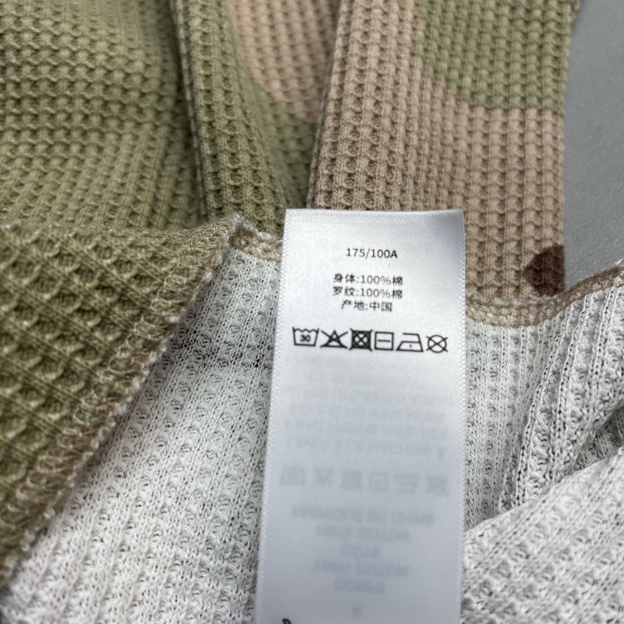 Stussy Stüssy Camo Waffle Thermal Long Sleeve Size L Size US L / EU 52-54 / 3 - 4 Thumbnail
