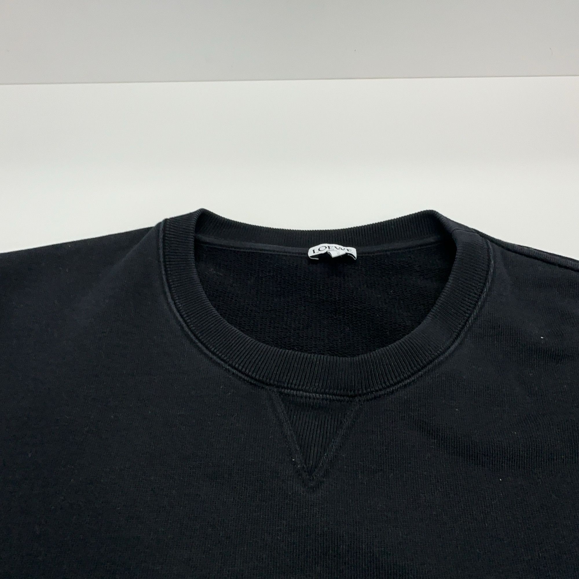 Loewe Loewe Anagram Embroidered Sweatshirt Size L Size US L / EU 52-54 / 3 - 7 Thumbnail