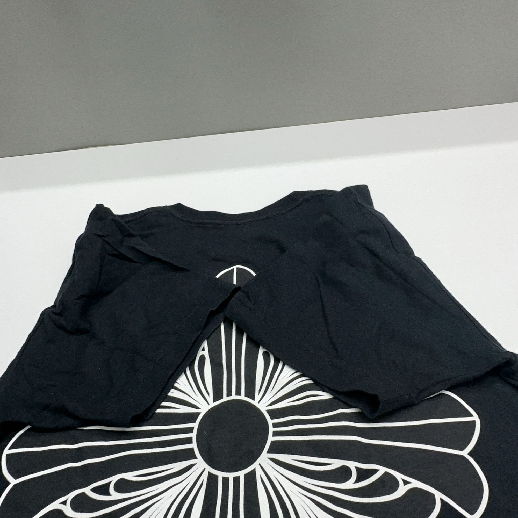Chrome Hearts Chrome Hearts Cross Print Pocket T-Shirt Size M Size US M / EU 48-50 / 2 - 12 Thumbnail