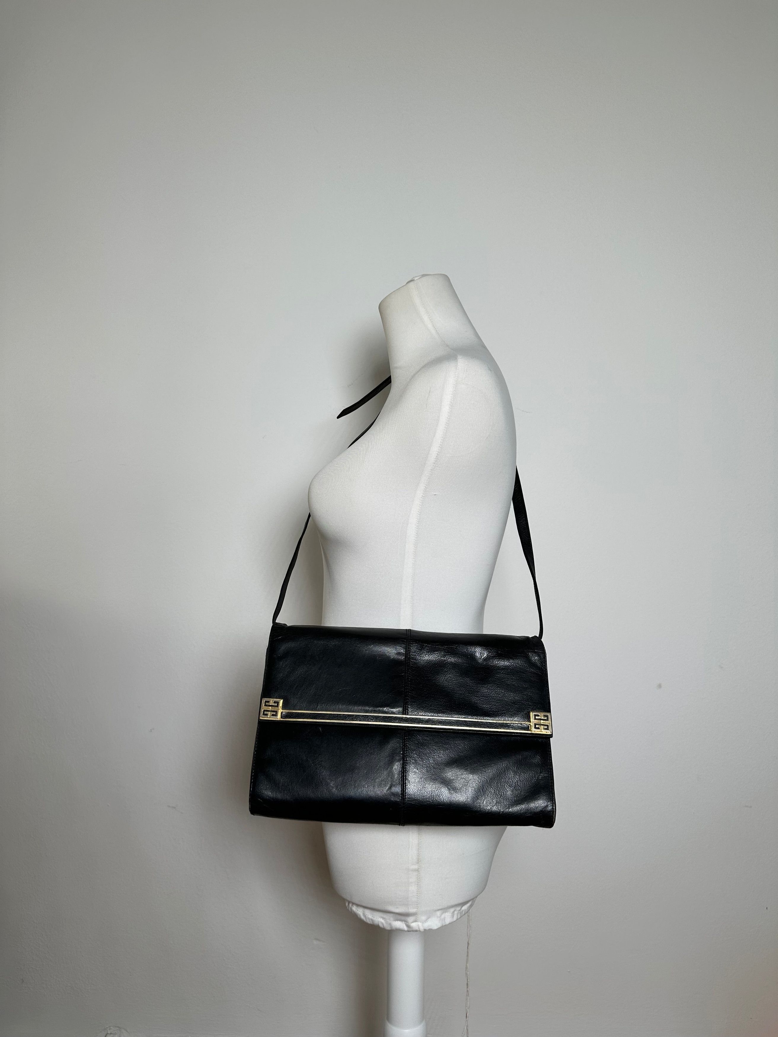 Givenchy Vintage Shoulder Bag Leather Black Size ONE SIZE - 8 Thumbnail