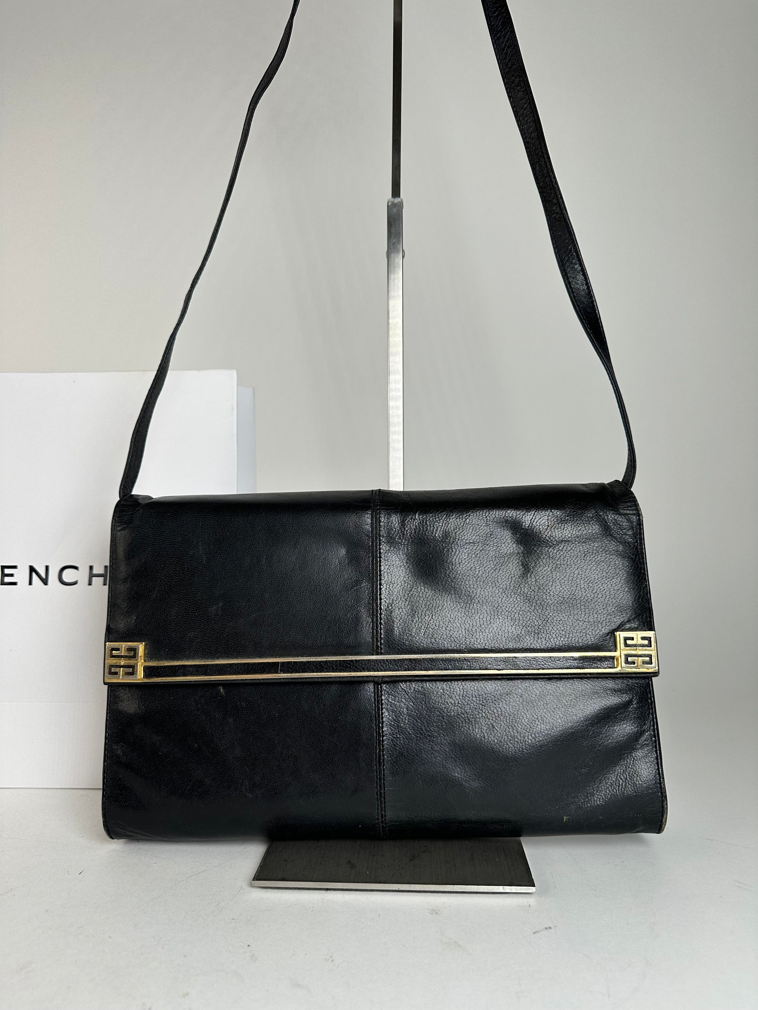 Givenchy Vintage Shoulder Bag Leather Black Size ONE SIZE - 12 Thumbnail