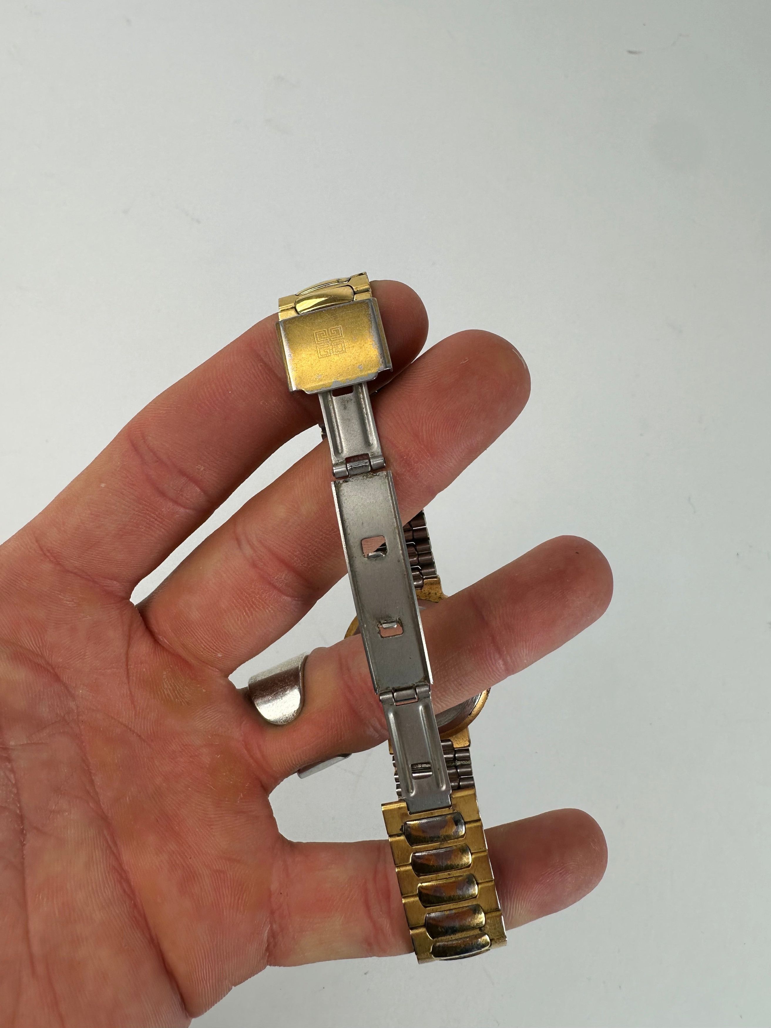 Givenchy Vintage Paris Quartz Watch Gold-Tone Size ONE SIZE - 7 Thumbnail