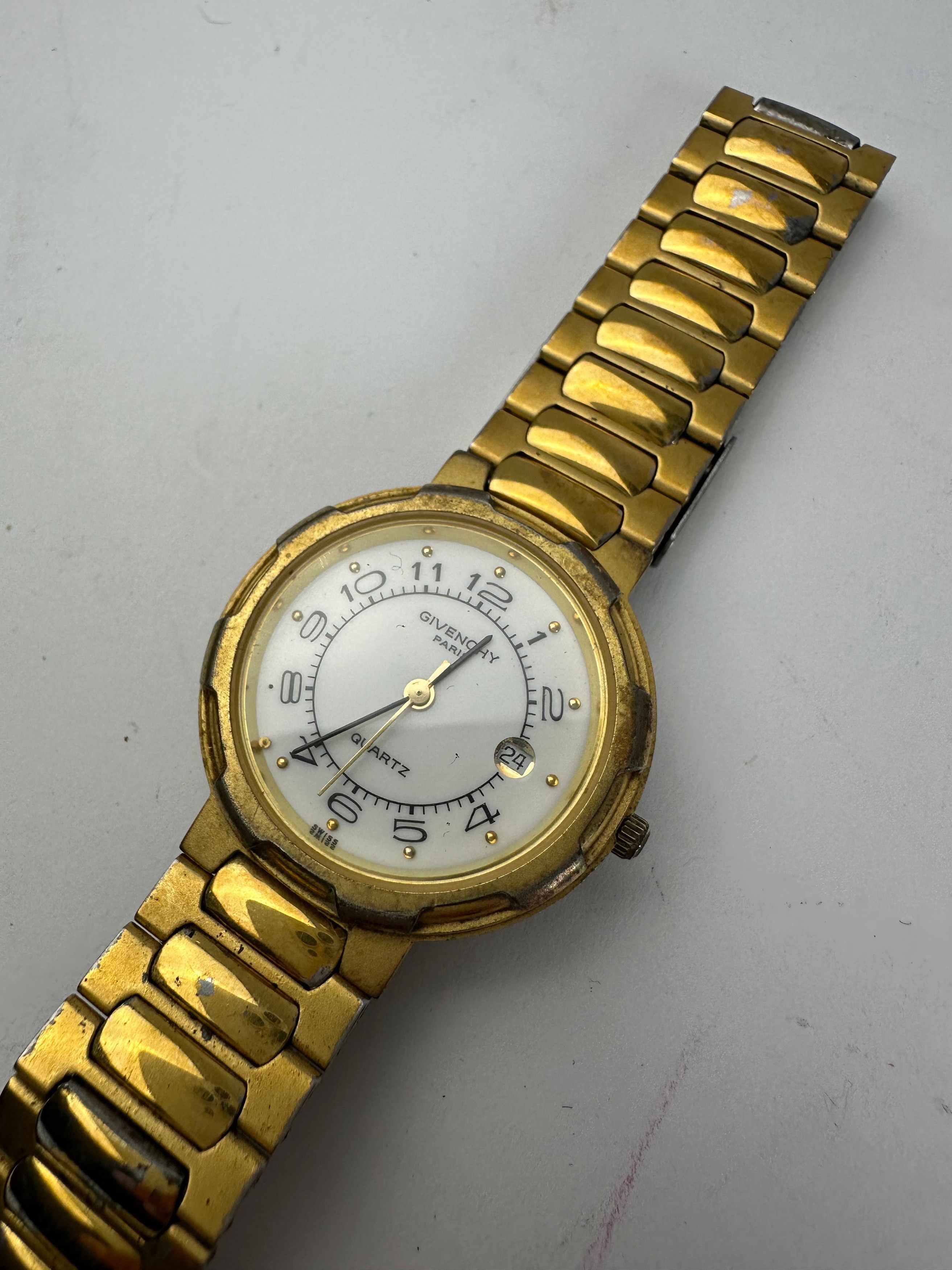 Givenchy Vintage Paris Quartz Watch Gold-Tone Size ONE SIZE - 4 Thumbnail