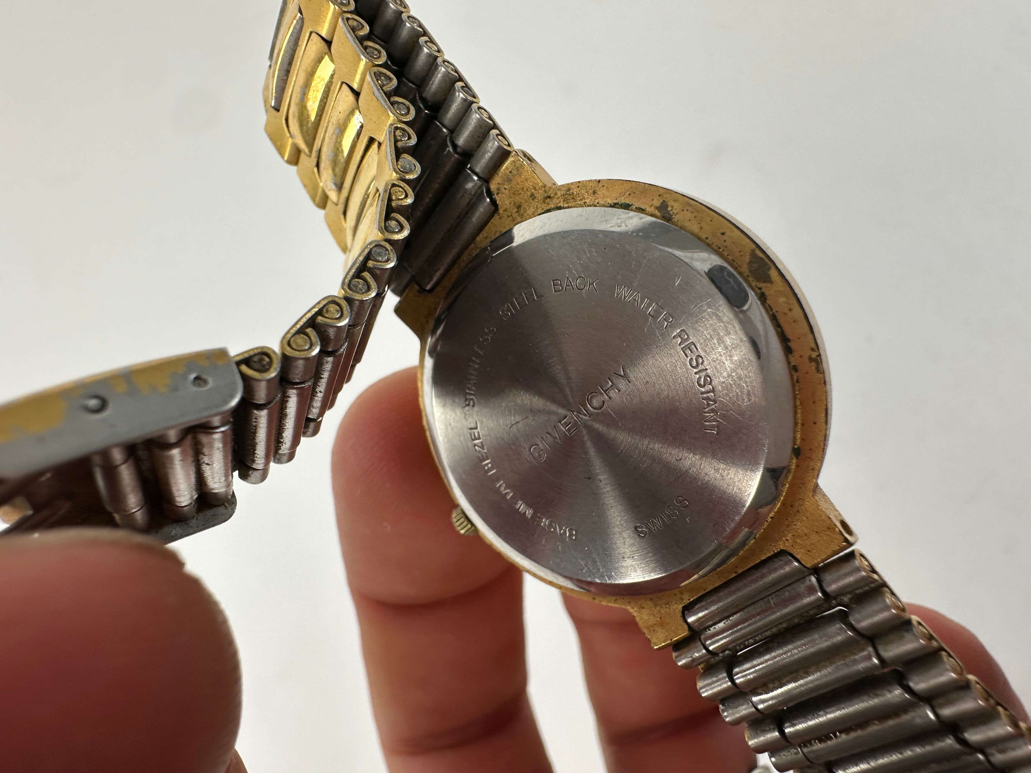 Givenchy Vintage Paris Quartz Watch Gold-Tone Size ONE SIZE - 2 Thumbnail