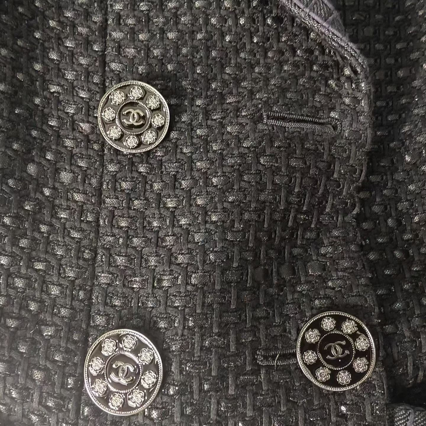 Chanel Chanel Seoul Collection Black Tweed Open Back Jacket Size S / US 4 / IT 40 - 5 Thumbnail