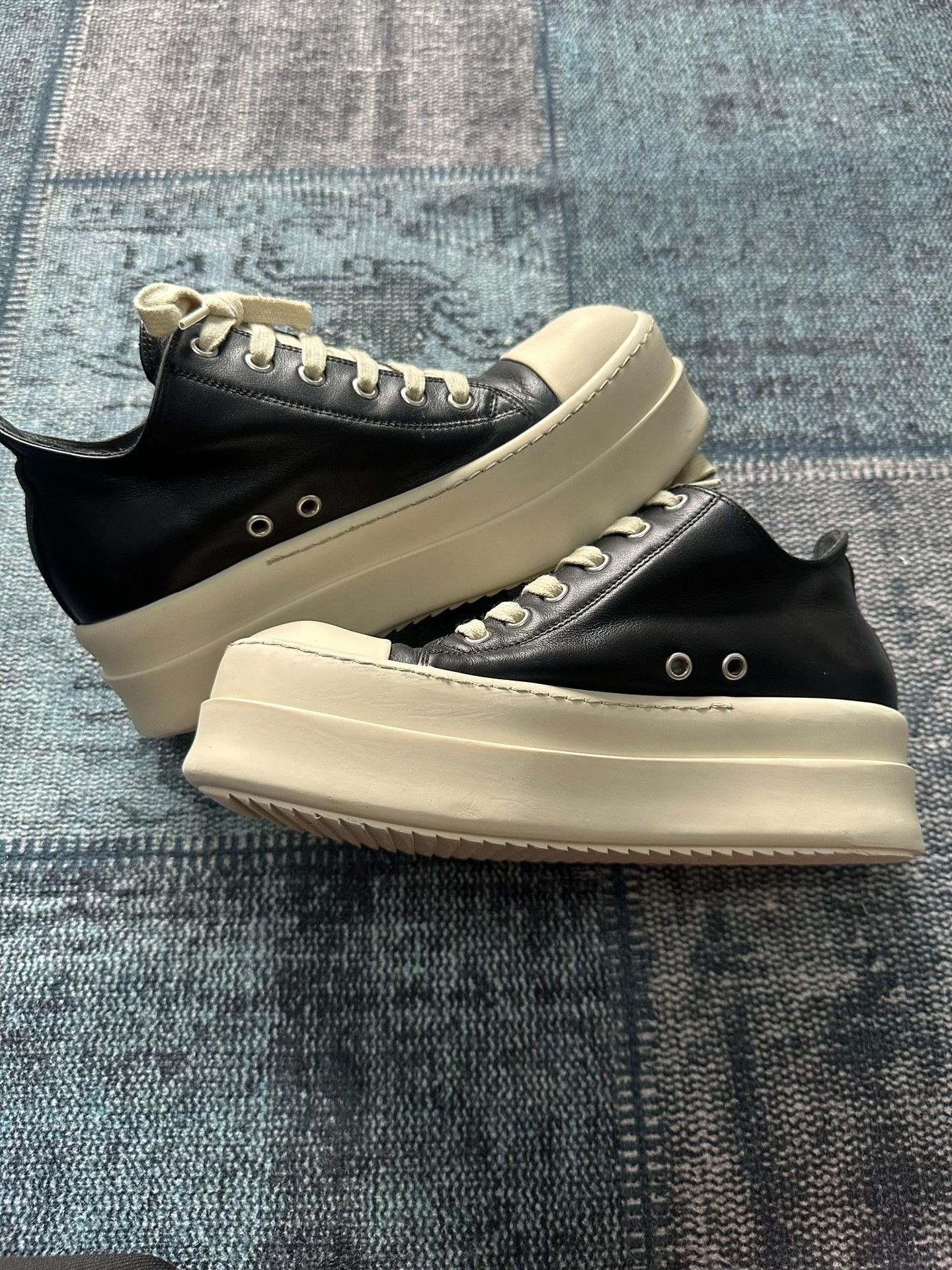Rick Owens Rick Owens Low-Top Thick-Soled Sneakers Size US 7 / IT 37 - 2 Thumbnail
