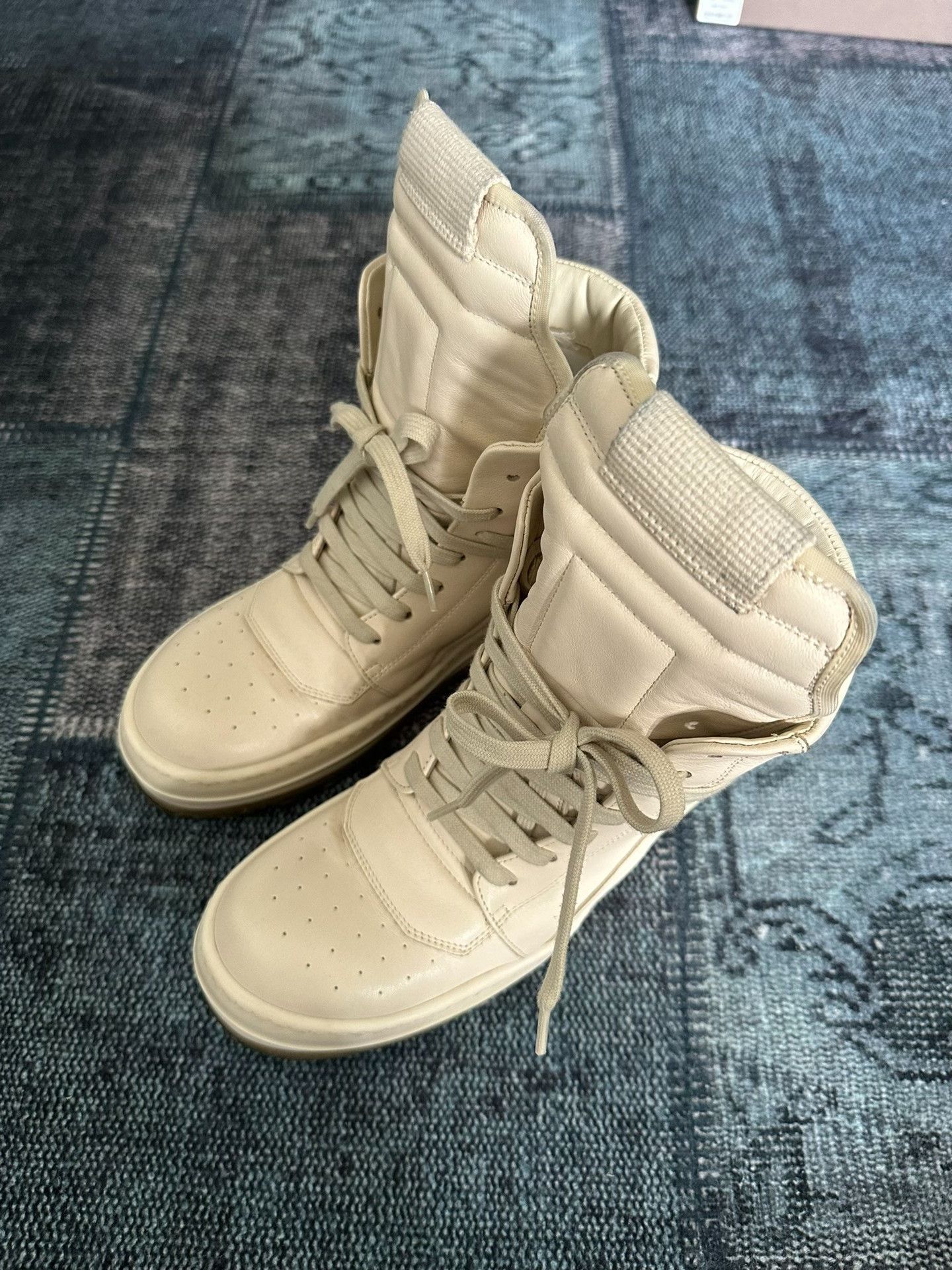 Rick Owens Rick Owens White Inverted Triangle Sneakers Size US 6 / IT 36 - 5 Thumbnail