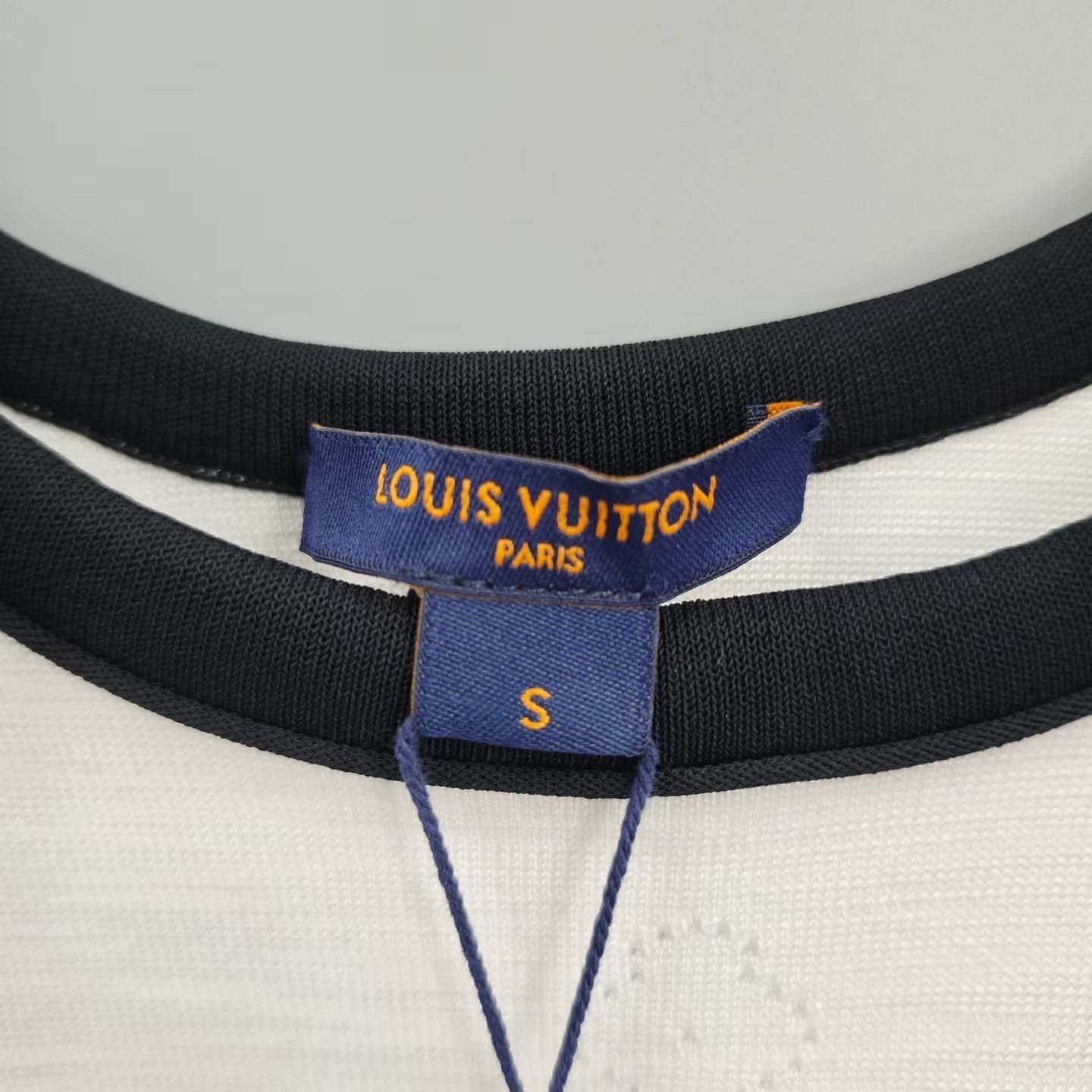 Louis Vuitton Louis Vuitton White Hollow-Out All-Over Print Tank Size S / US 4 / IT 40 - 3 Thumbnail
