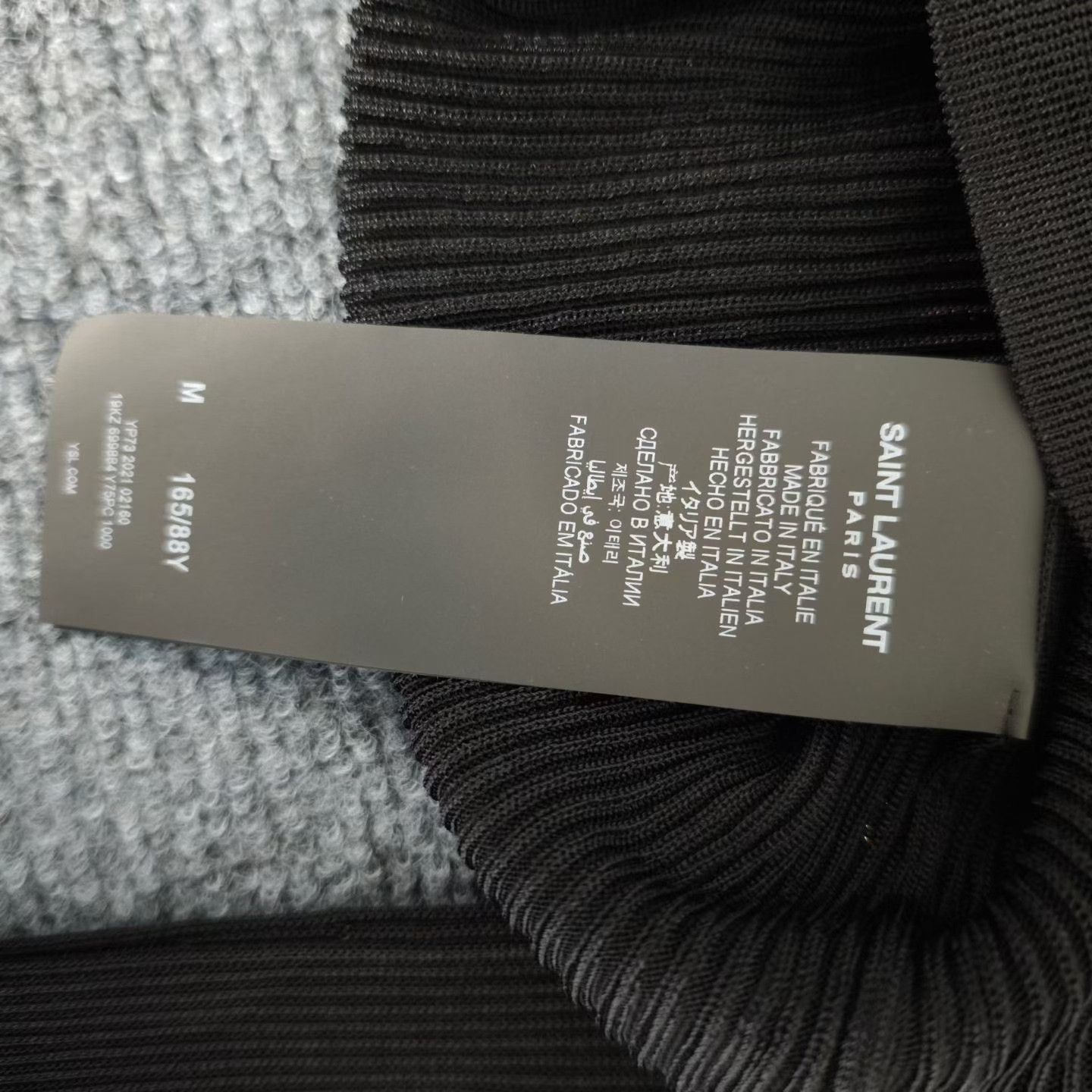 Saint Laurent Paris Saint Laurent Black Gold Logo Base Layer Size M / US 6-8 / IT 42-44 - 5 Thumbnail