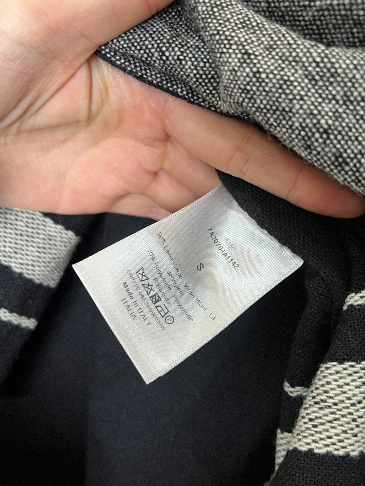 Dior Dior Slogan Logo Wool Cape Size S / US 4 / IT 40 - 4 Thumbnail