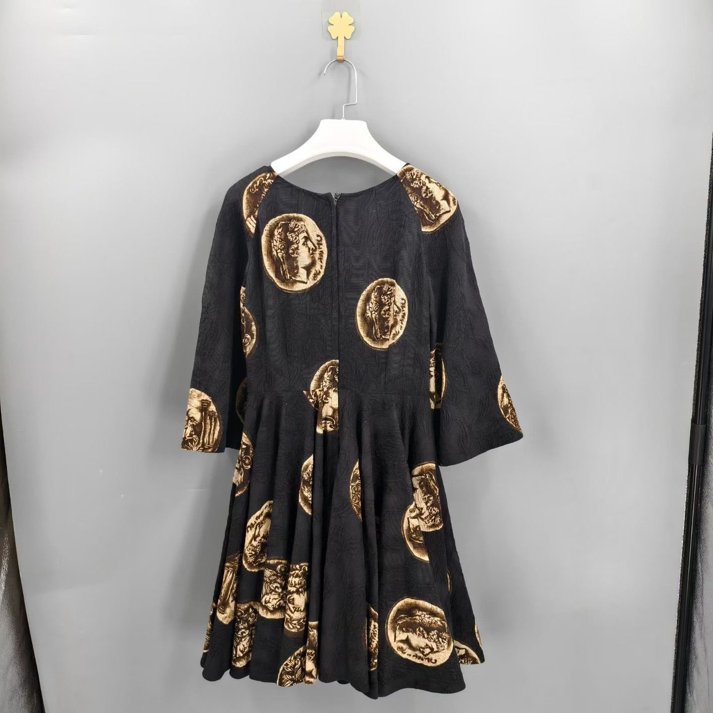 Dolce & Gabbana Dolce&Gabbana Court Style Coin Dress Size S / US 4 / IT 40 - 2 Thumbnail