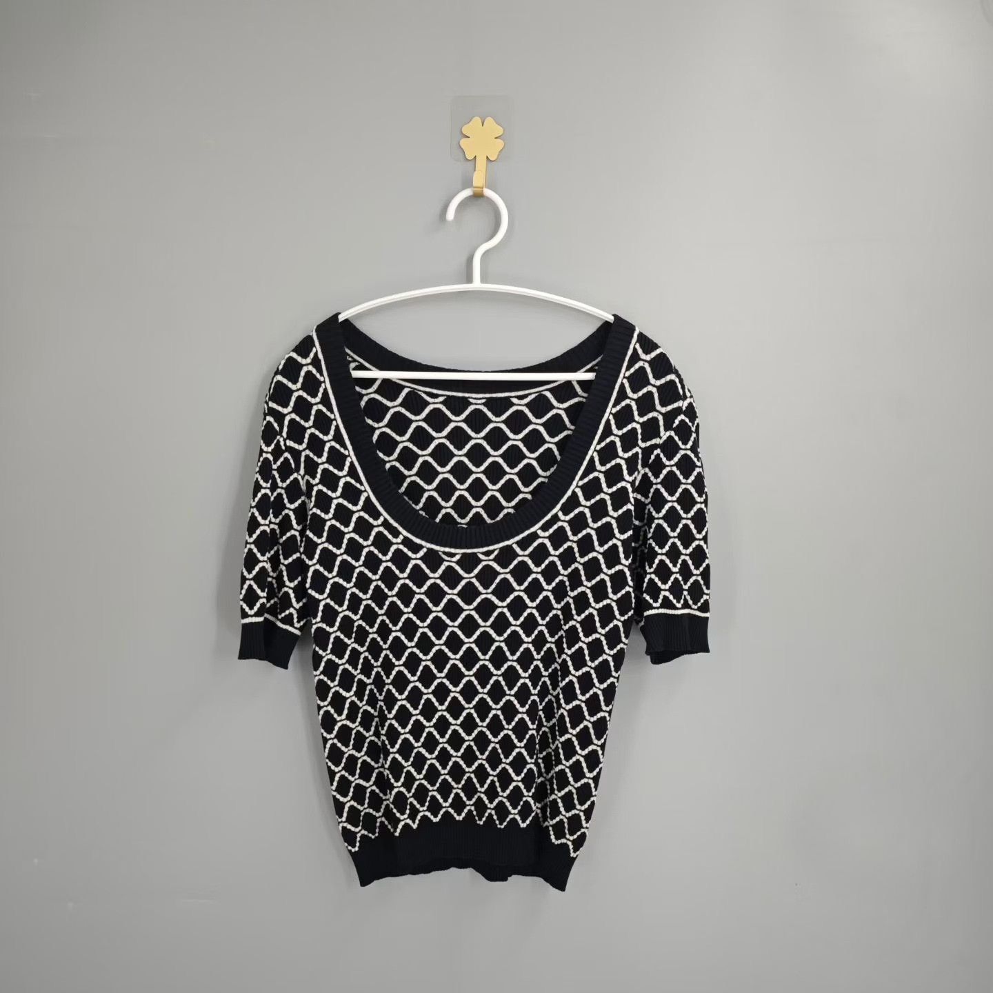 Chanel Chanel Black White Quilted Short Dress Size XS / US 0-2 / IT 36-38 - 2 Thumbnail