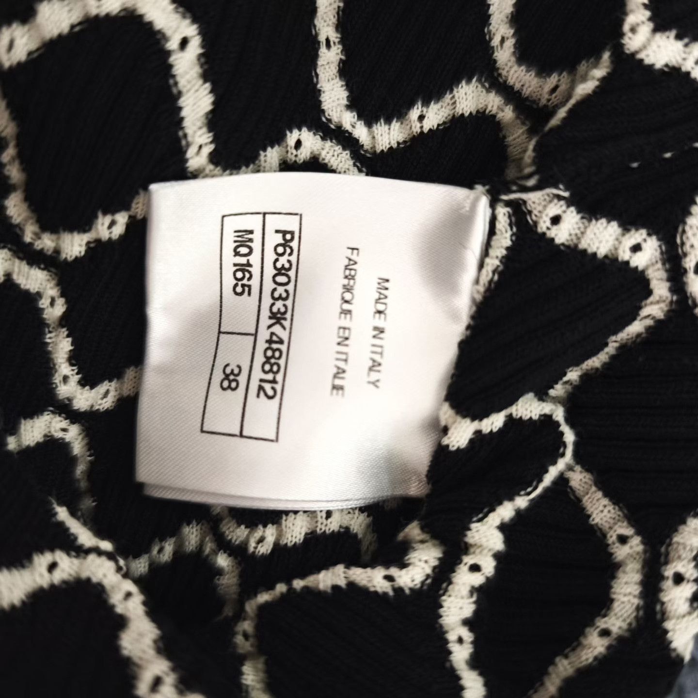 Chanel Chanel Black White Quilted Short Dress Size XS / US 0-2 / IT 36-38 - 5 Thumbnail
