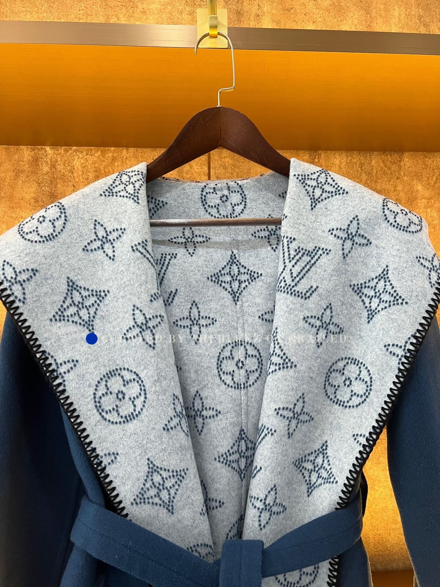 Louis Vuitton Louis Vuitton New Reversible Coat Size XS / US 0-2 / IT 36-38 - 3 Thumbnail