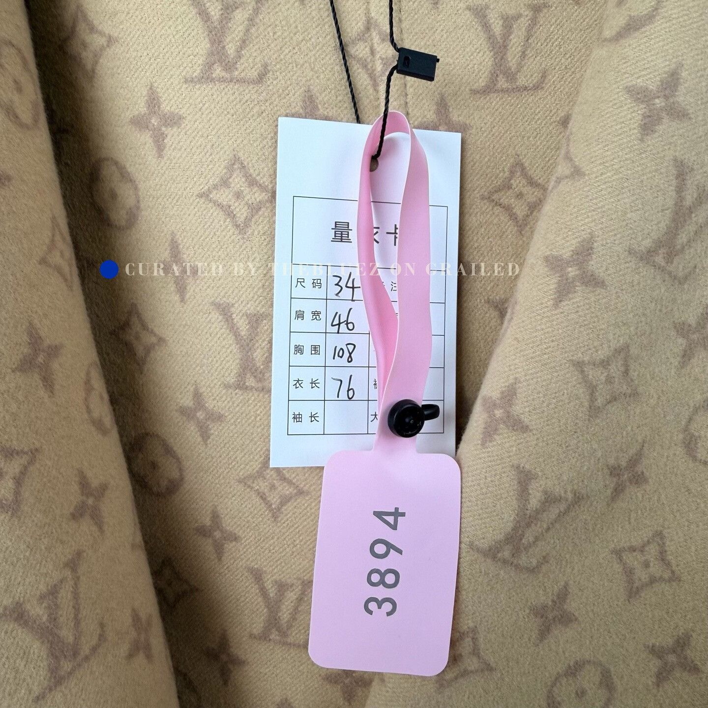 Louis Vuitton Louis Vuitton Short Coat Full Print Lining Size XXS / US 00 / IT 34 - 3 Thumbnail