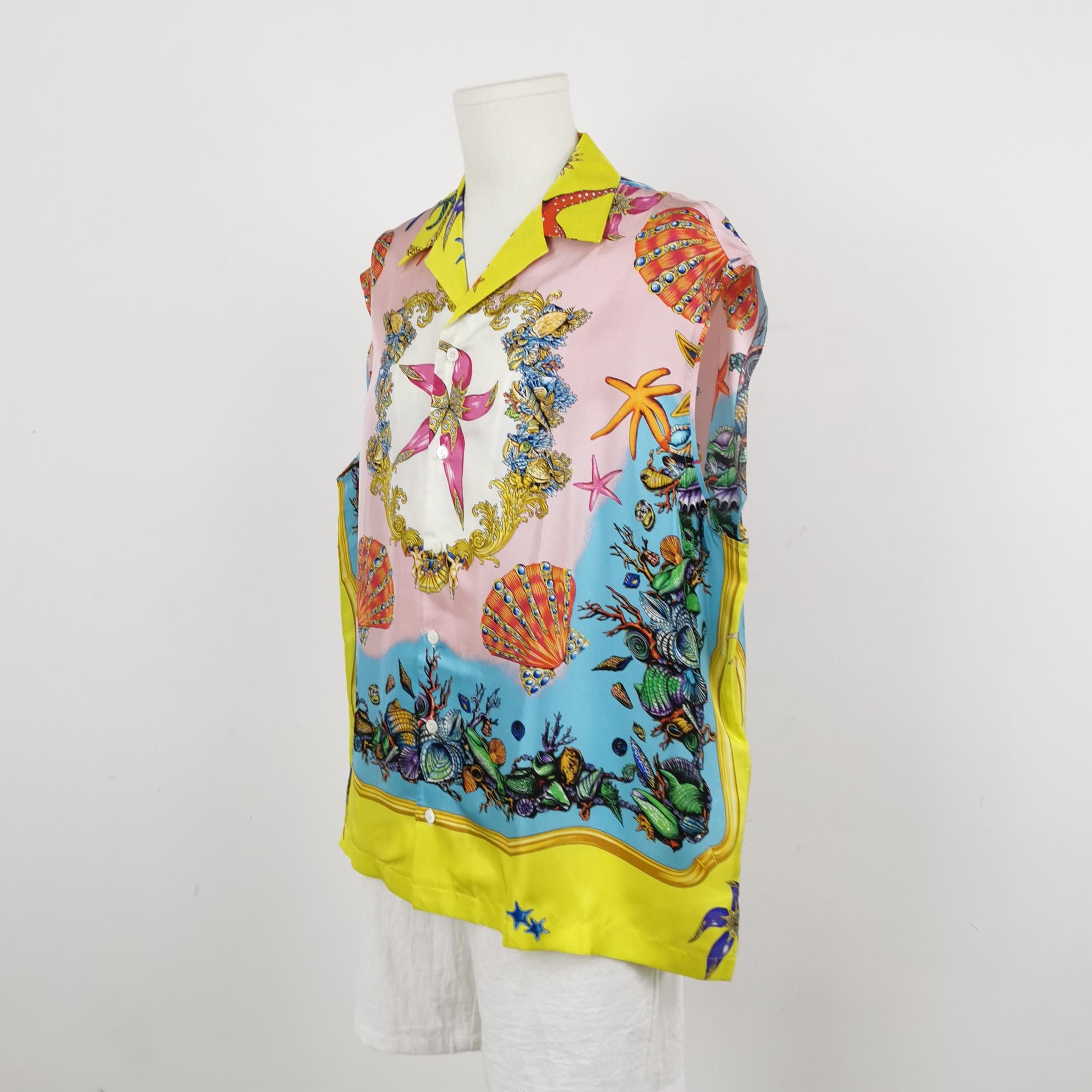 Versace Versace Men s Button Ups Size US S / EU 44-46 / 1 - 2 Thumbnail