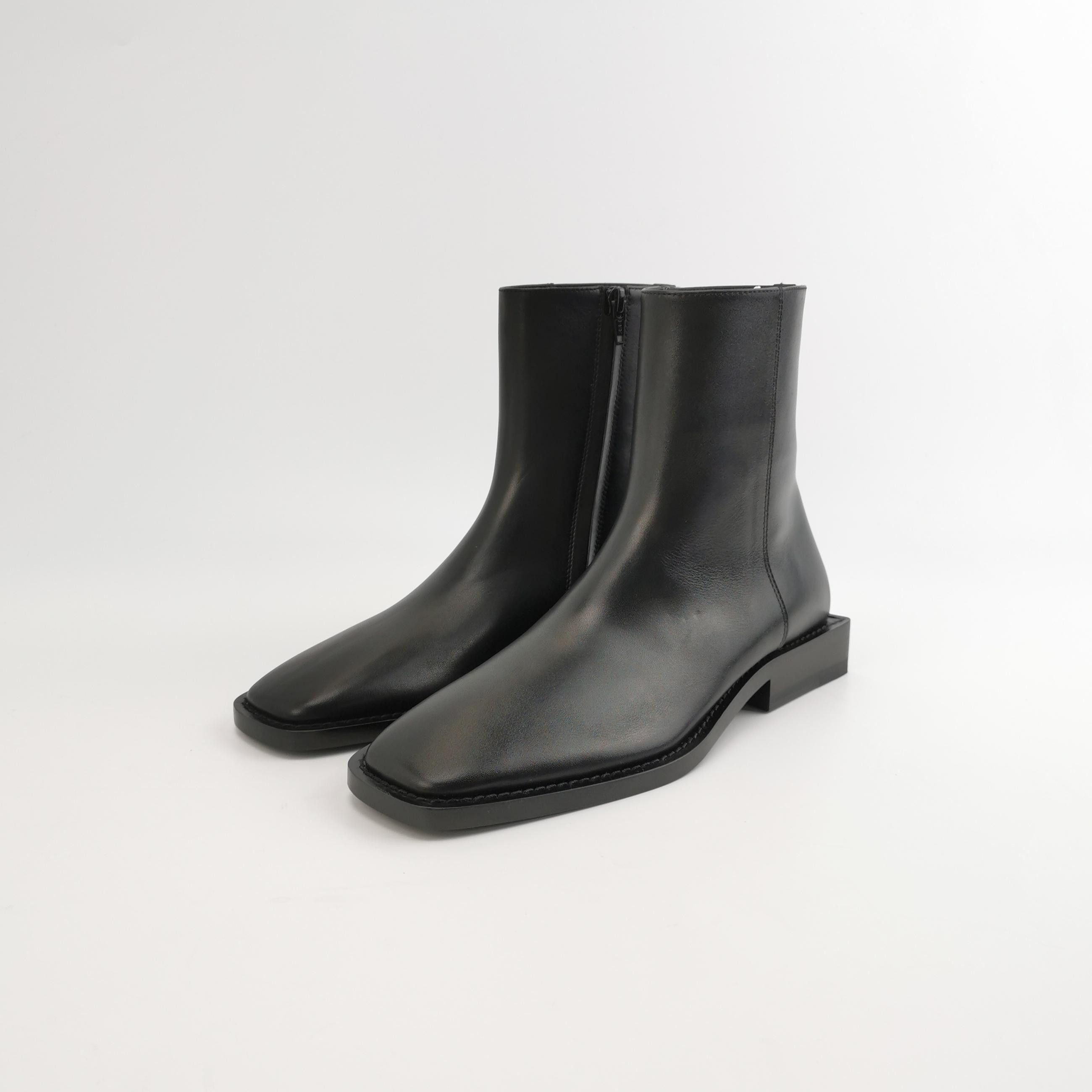 Balenciaga Balenciaga Women 7-5 Boots Size US 7.5 / IT 37.5 - 2 Thumbnail