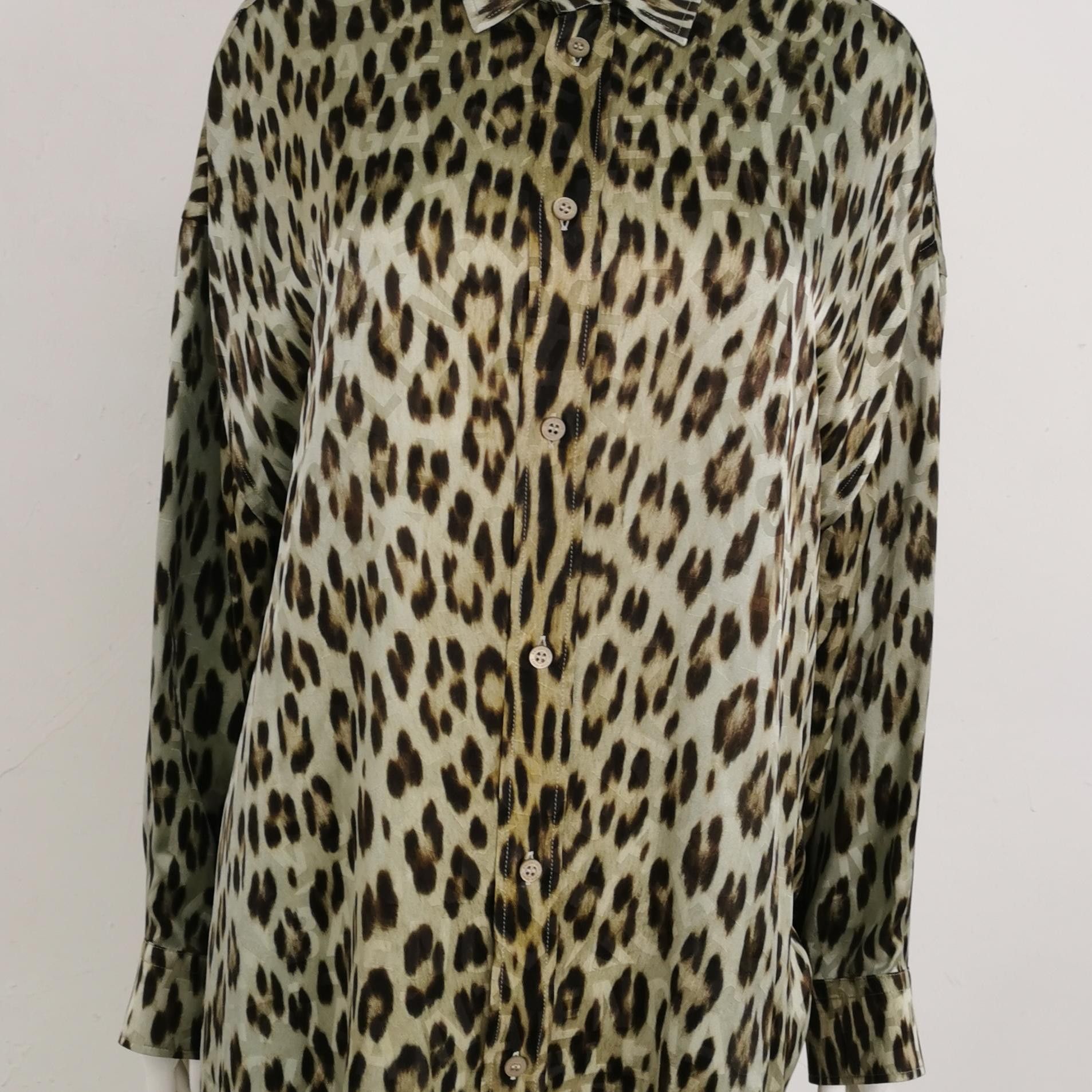 Balenciaga Balenciaga Women xs Button Ups Size XS / US 0-2 / IT 36-38 - 3 Thumbnail