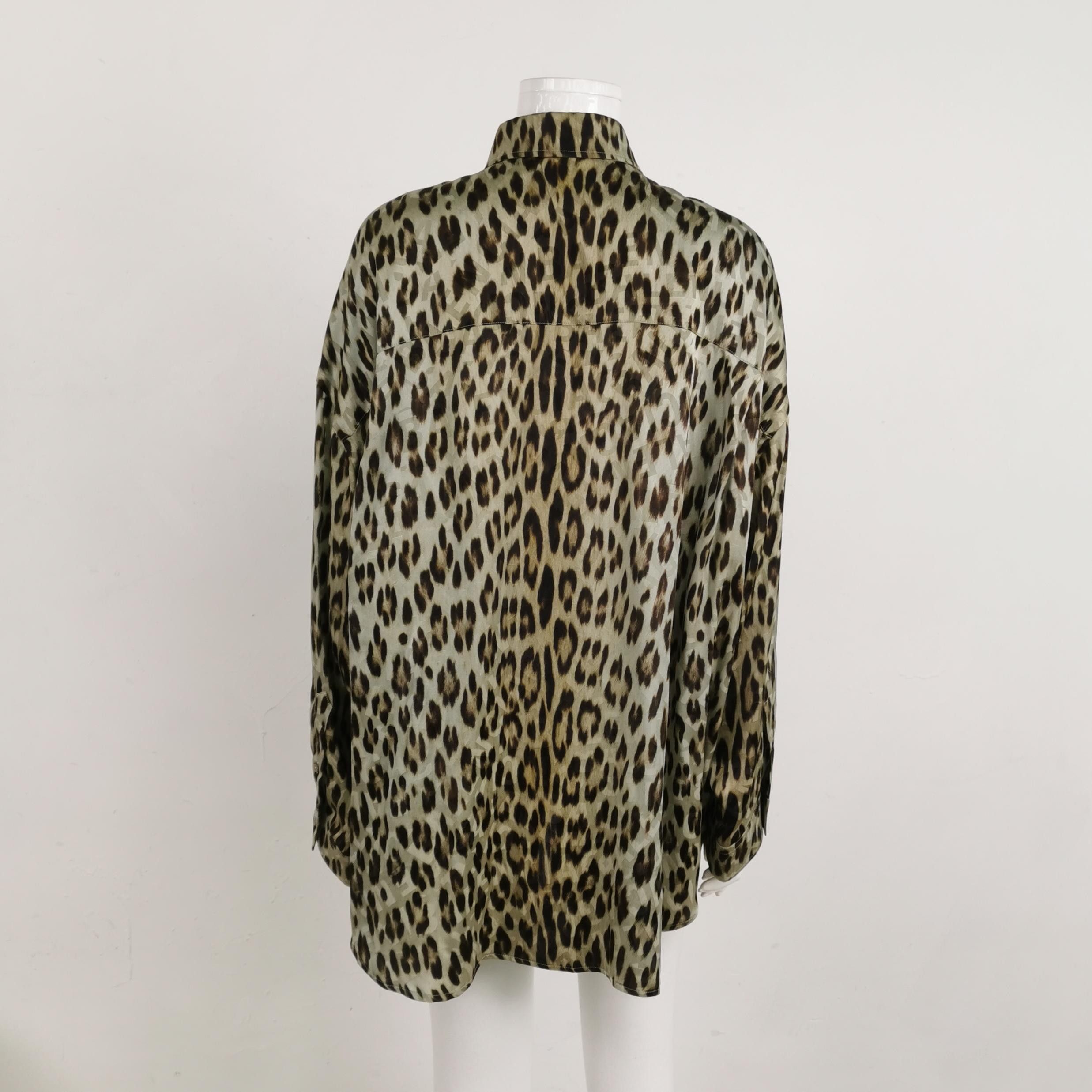 Balenciaga Balenciaga Women xs Button Ups Size XS / US 0-2 / IT 36-38 - 2 Thumbnail