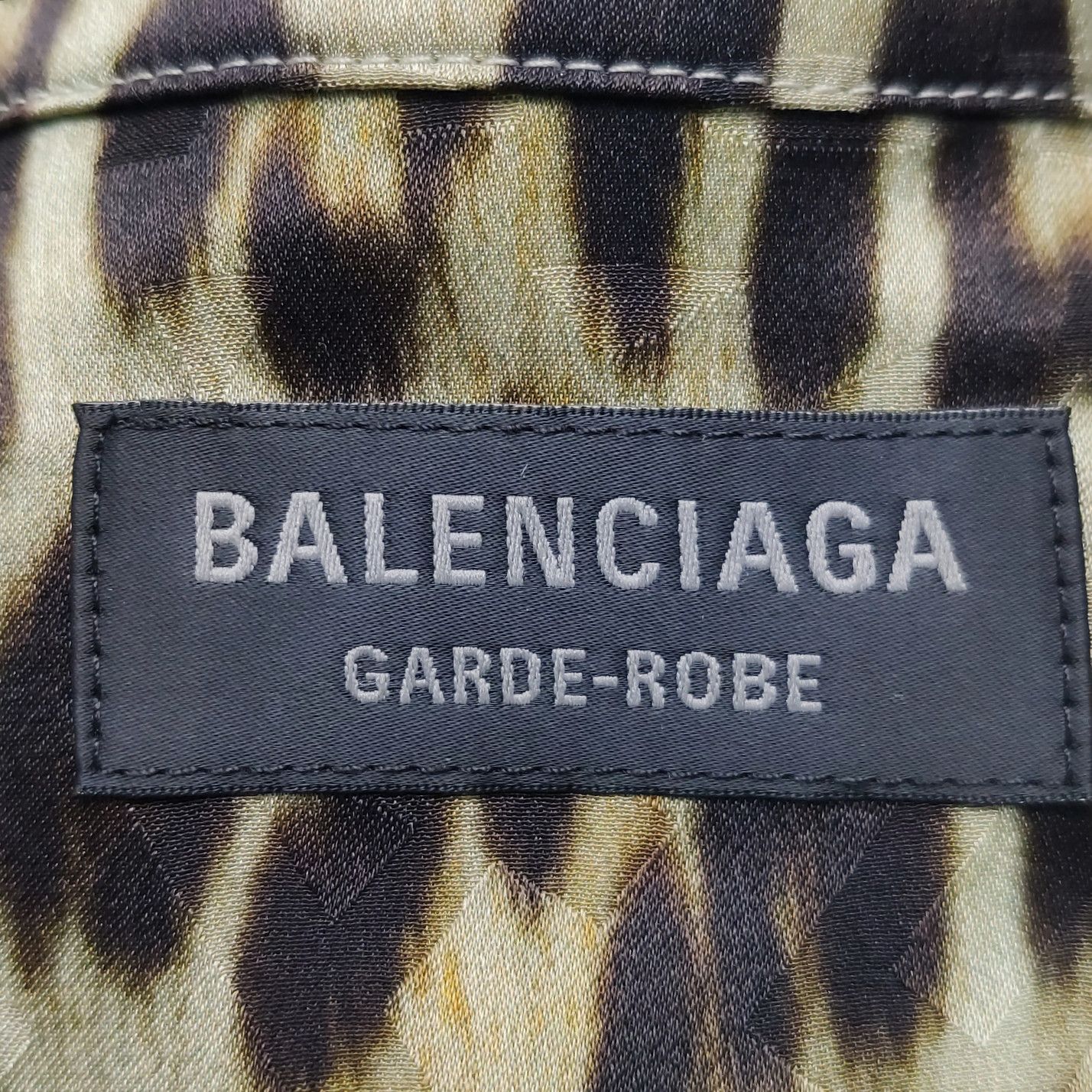 Balenciaga Balenciaga Women xs Button Ups Size XS / US 0-2 / IT 36-38 - 5 Thumbnail