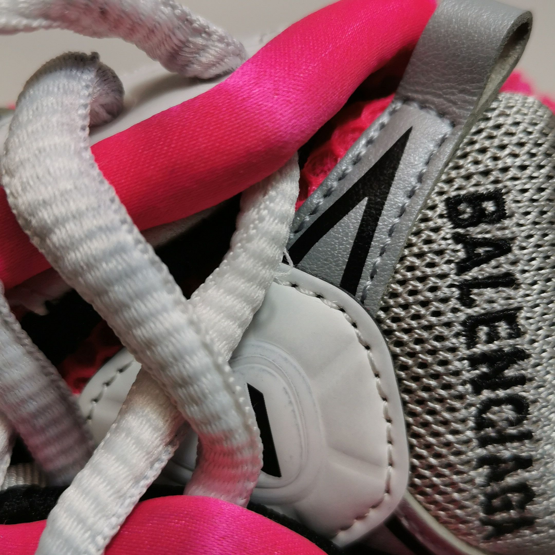 Balenciaga Balenciaga Women 6 Lowtop Sneakers Size US 6 / IT 36 - 7 Thumbnail