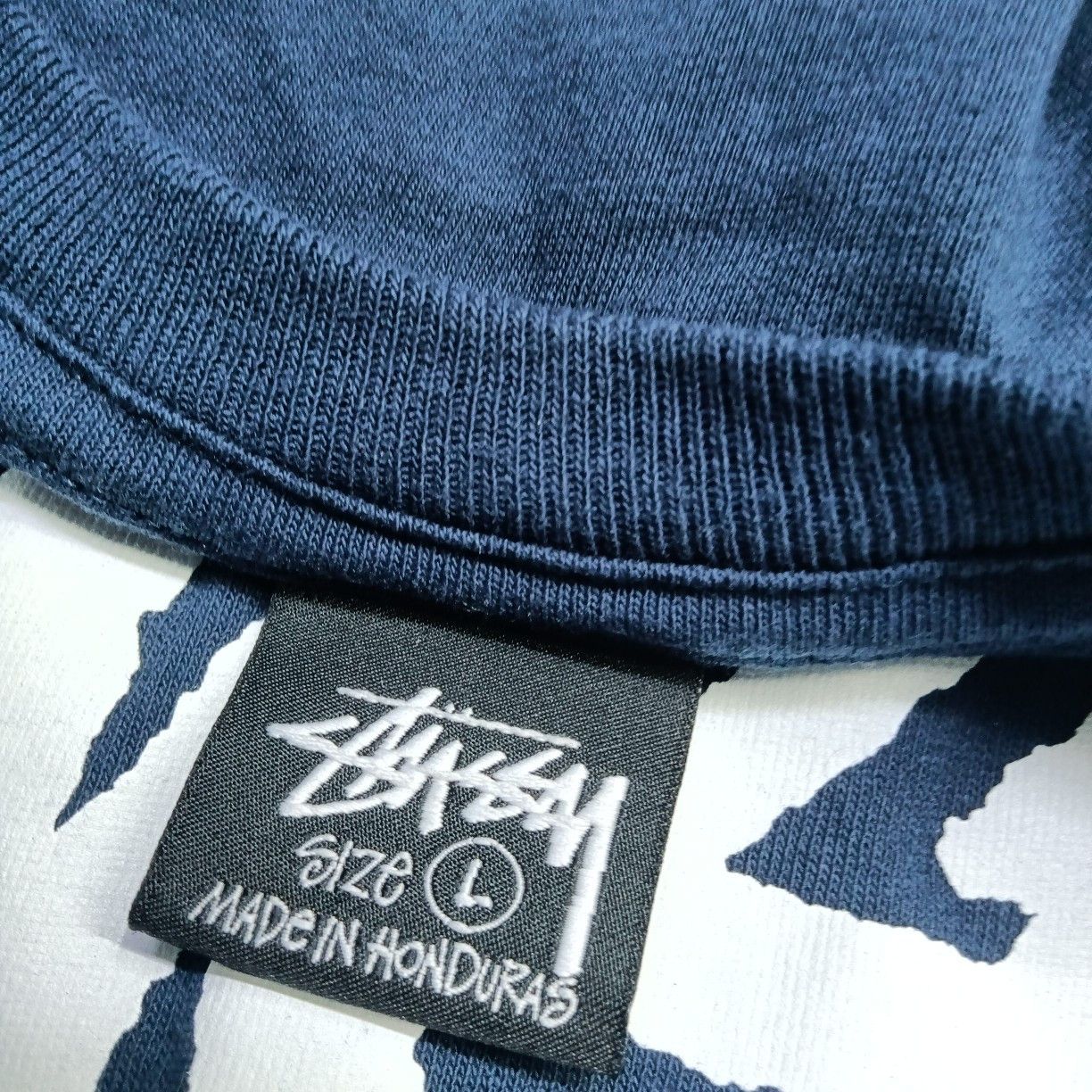 Stussy Stussy World Tour Logo T-Shirt Size L Size US L / EU 52-54 / 3 - 13 Thumbnail