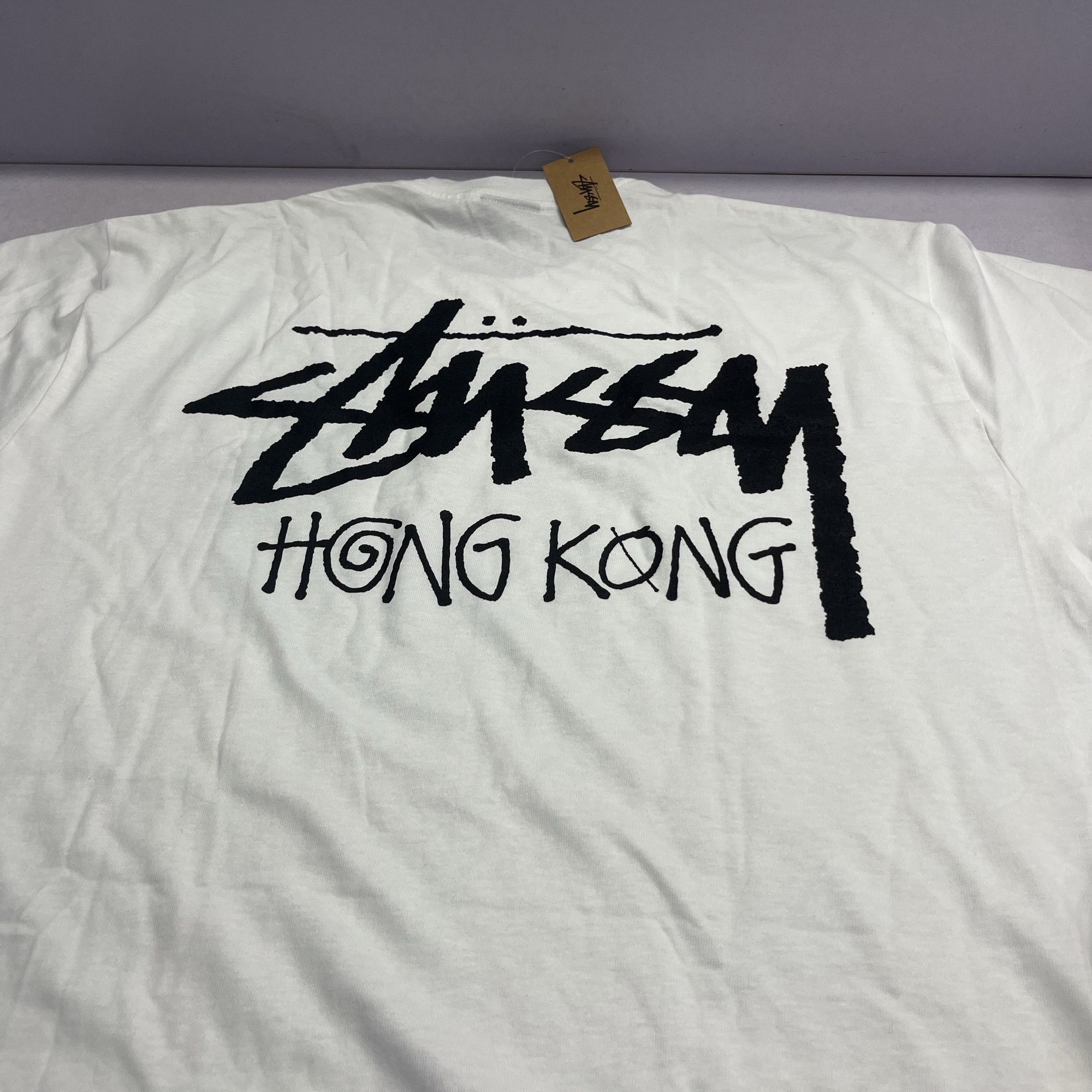 Stussy Stussy Hong Kong Logo T-Shirt Size L Size US L / EU 52-54 / 3 - 16 Thumbnail