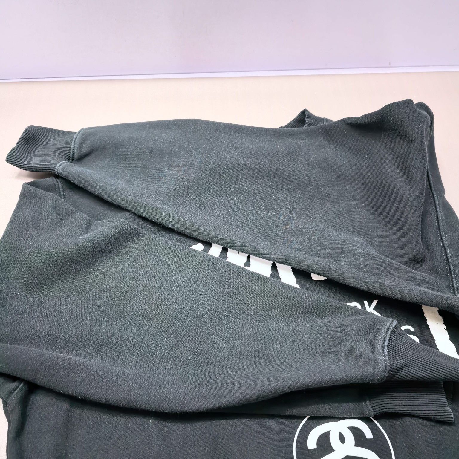 Stussy Stüssy World Tour Crewneck Sweatshirt Size M Size US M / EU 48-50 / 2 - 11 Thumbnail