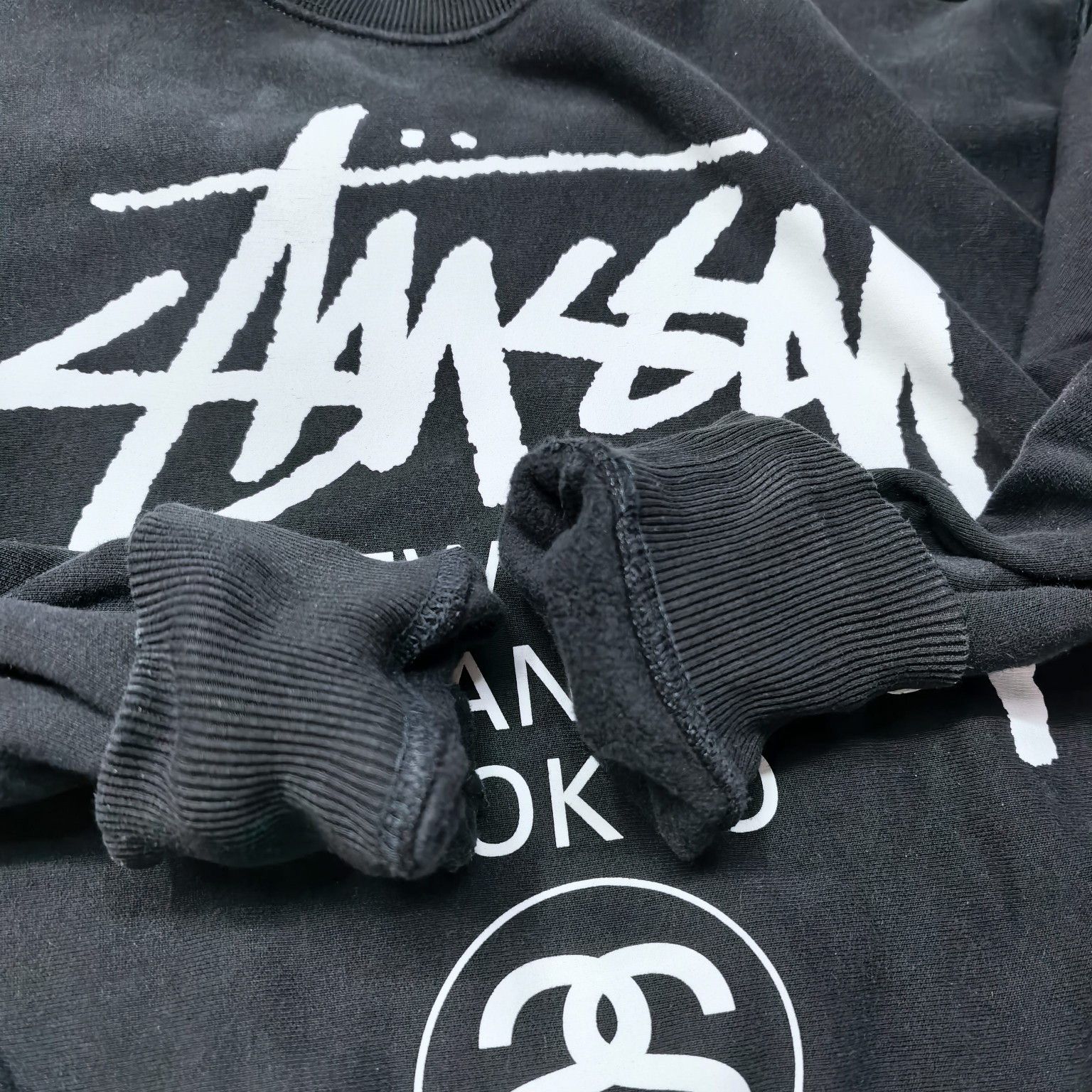 Stussy Stüssy World Tour Crewneck Sweatshirt Size M Size US M / EU 48-50 / 2 - 13 Thumbnail