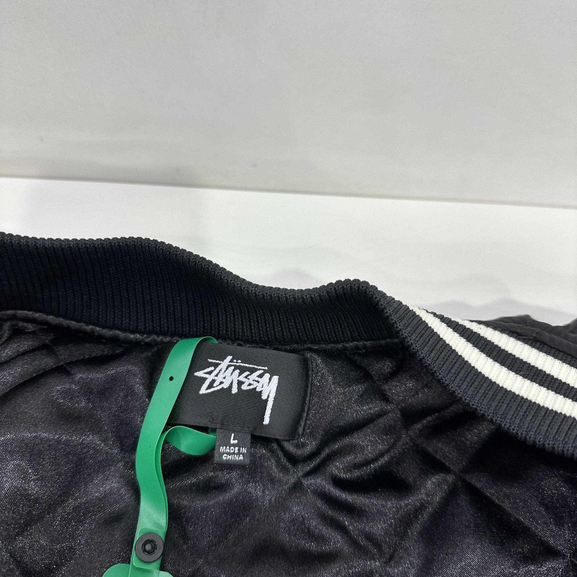 Stussy Stussy Applique Bomber Jacket Size L Size US L / EU 52-54 / 3 - 4 Thumbnail